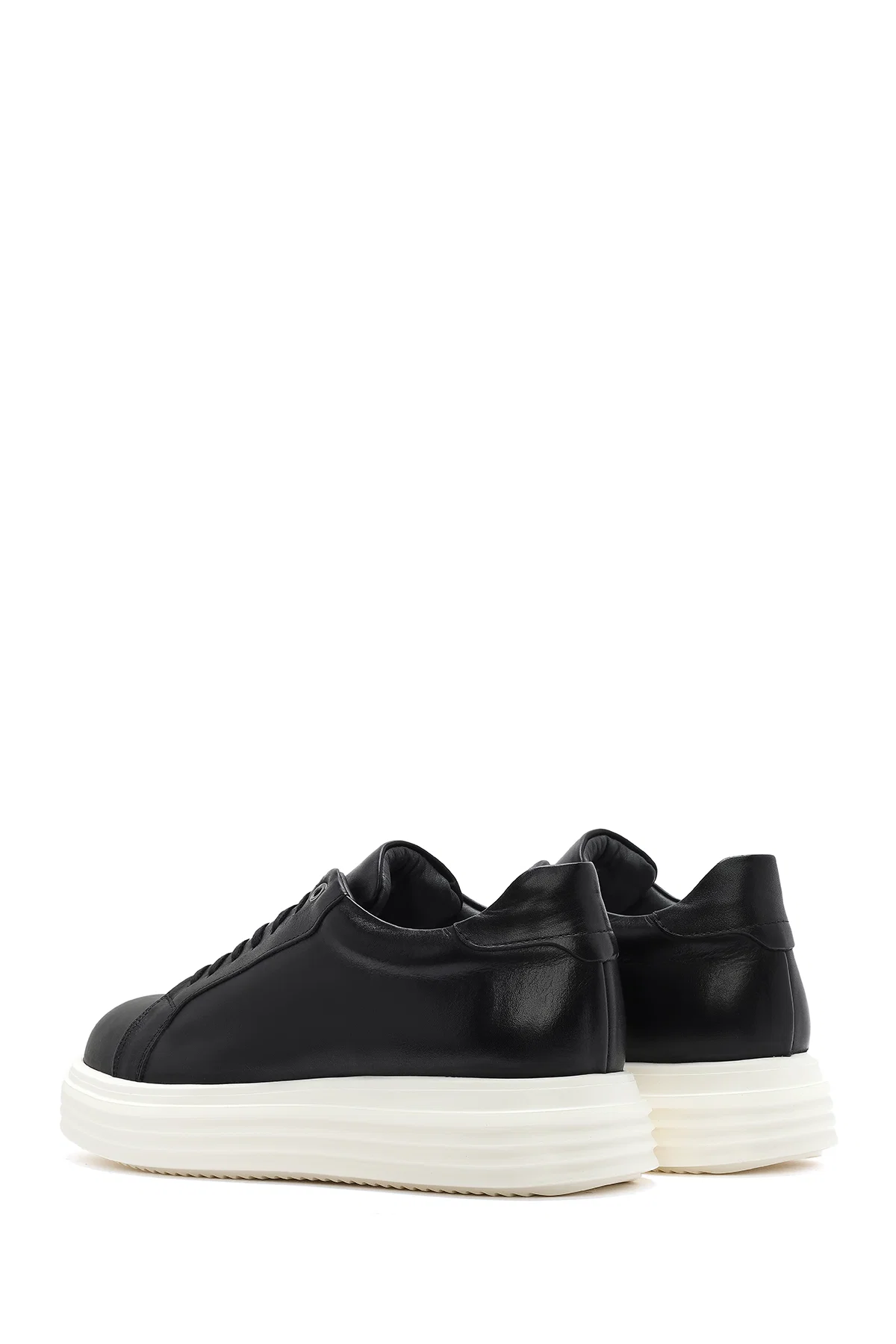 Erkek Siyah Kalın Tabanlı Bağcıklı Deri Sneaker - Image 5