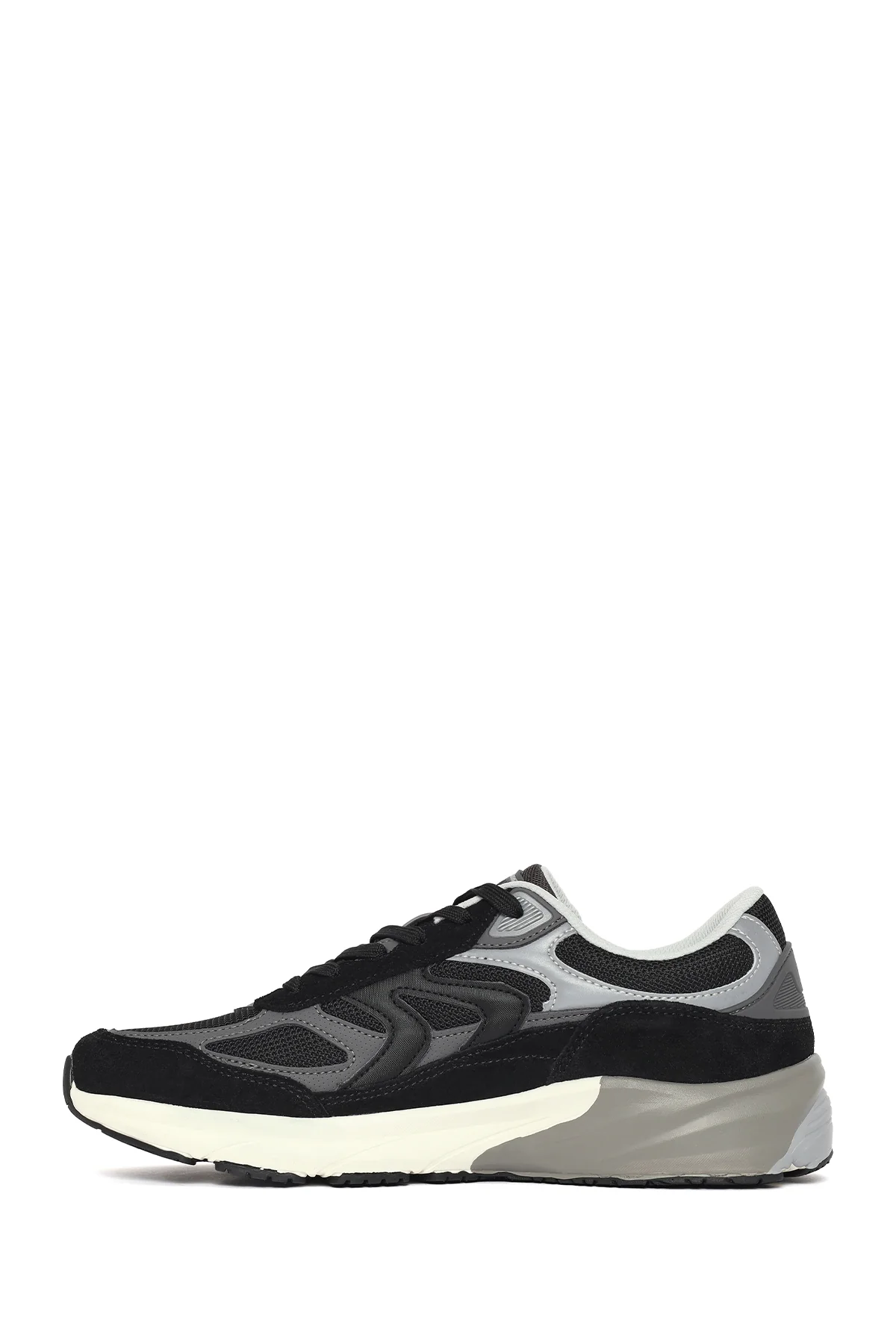 Erkek Siyah Kalın Tabanlı Bağcıklı Deri Sneaker - Image 3