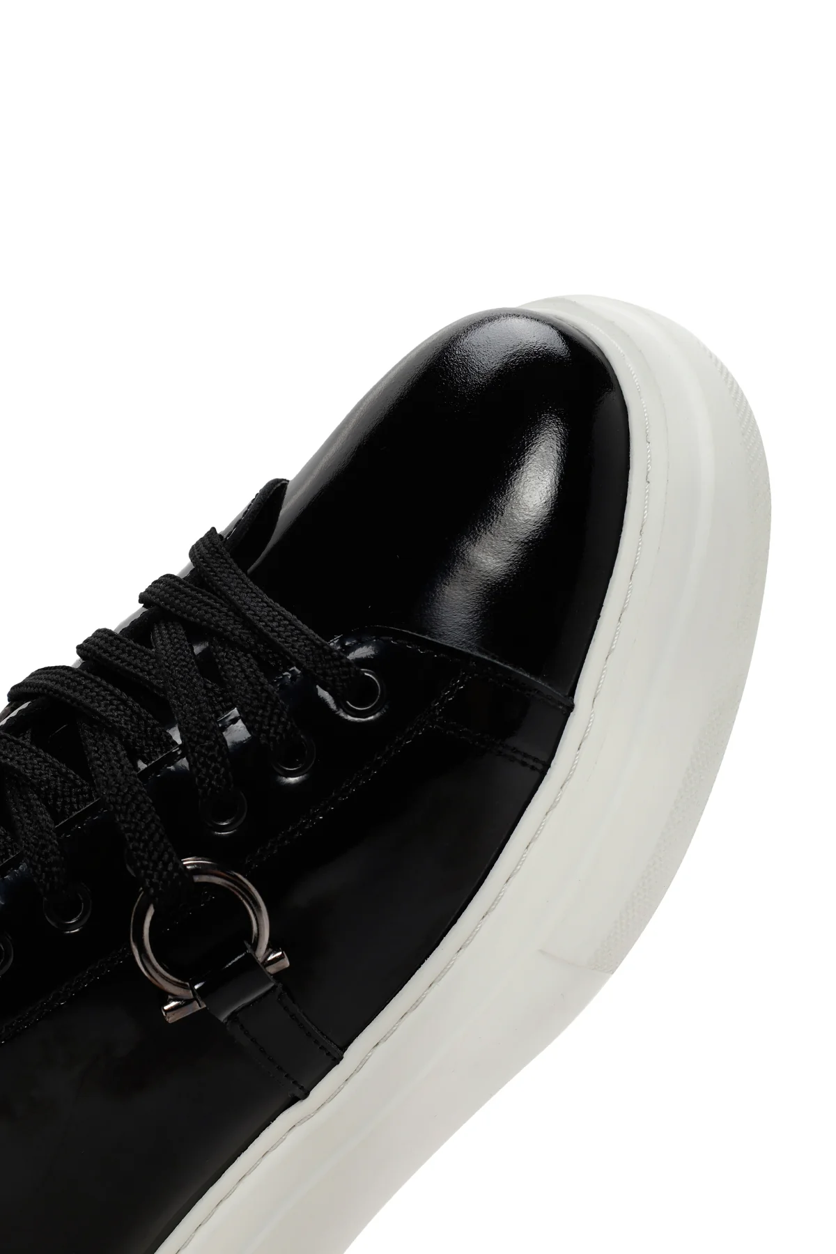 Erkek Siyah Kalın Tabanlı Bağcıklı Rugan Deri Sneaker - Image 9