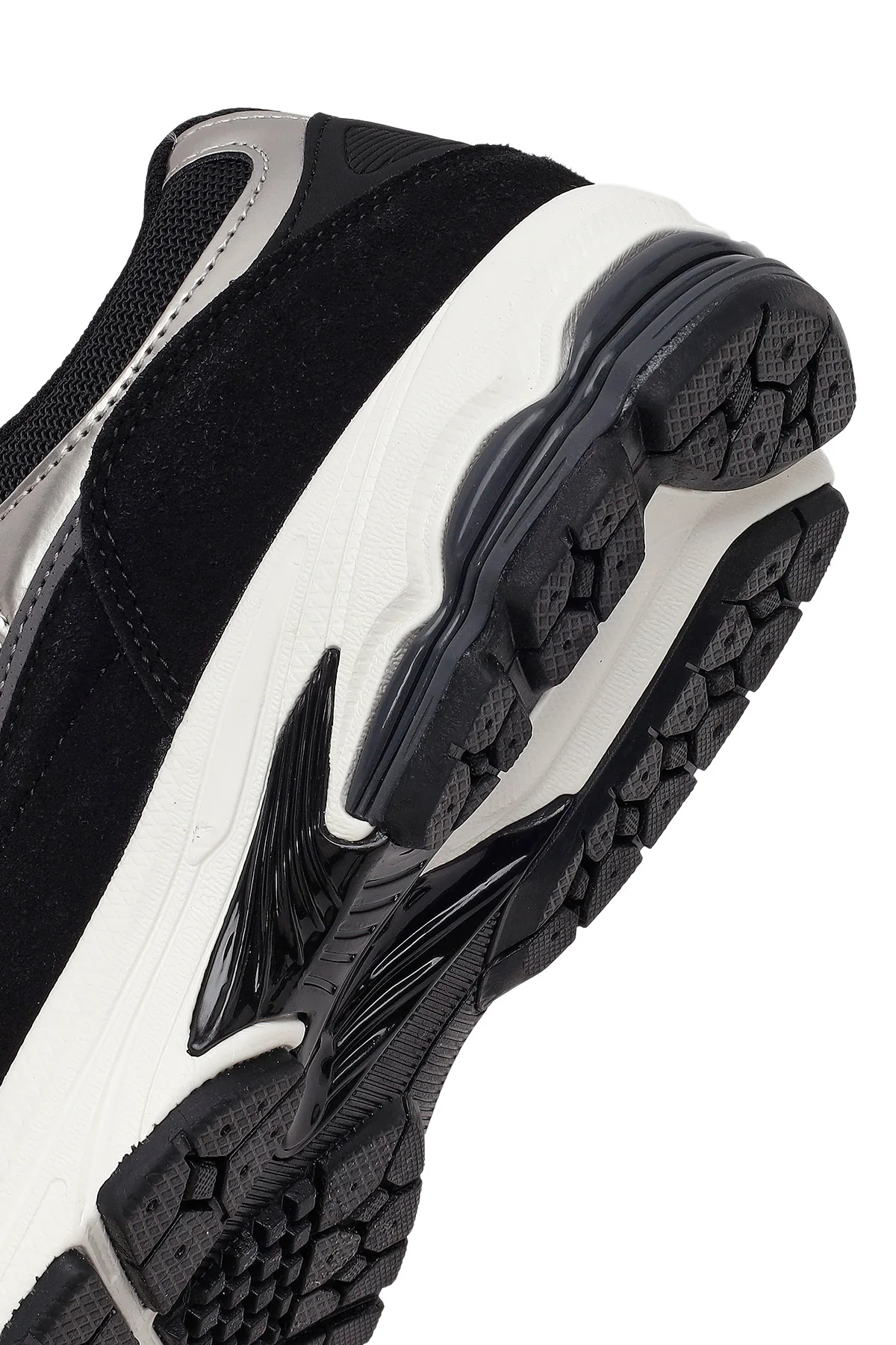 Erkek Siyah Kalın Tabanlı Bağcıklı Sneaker - Image 8
