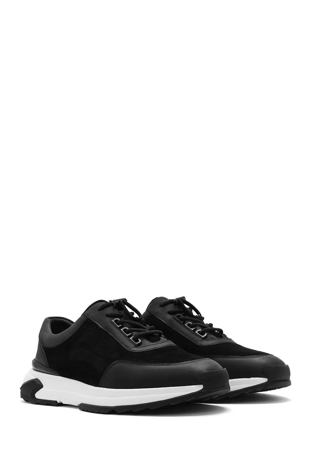 Erkek Siyah Kalın Tabanlı Bağcıklı Süet Deri Sneaker - Image 3
