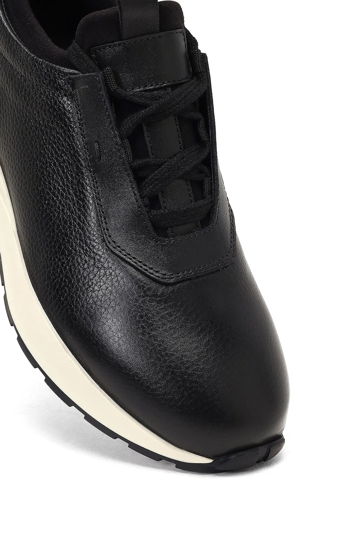 Erkek Siyah Kalın Tabanlı Deri Casual Sneaker - Image 9