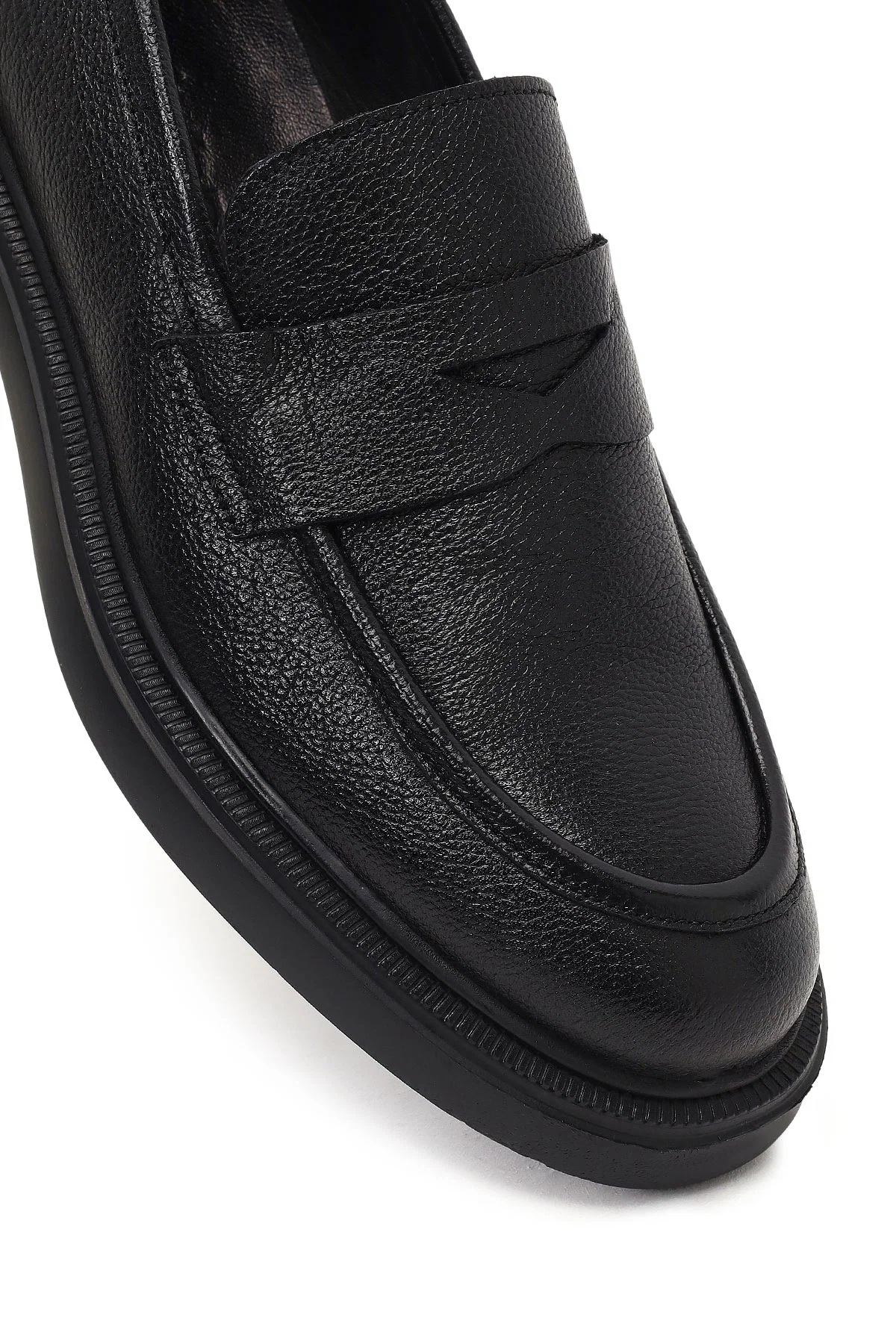 Erkek Siyah Kalın Tabanlı Deri Loafer - Image 11