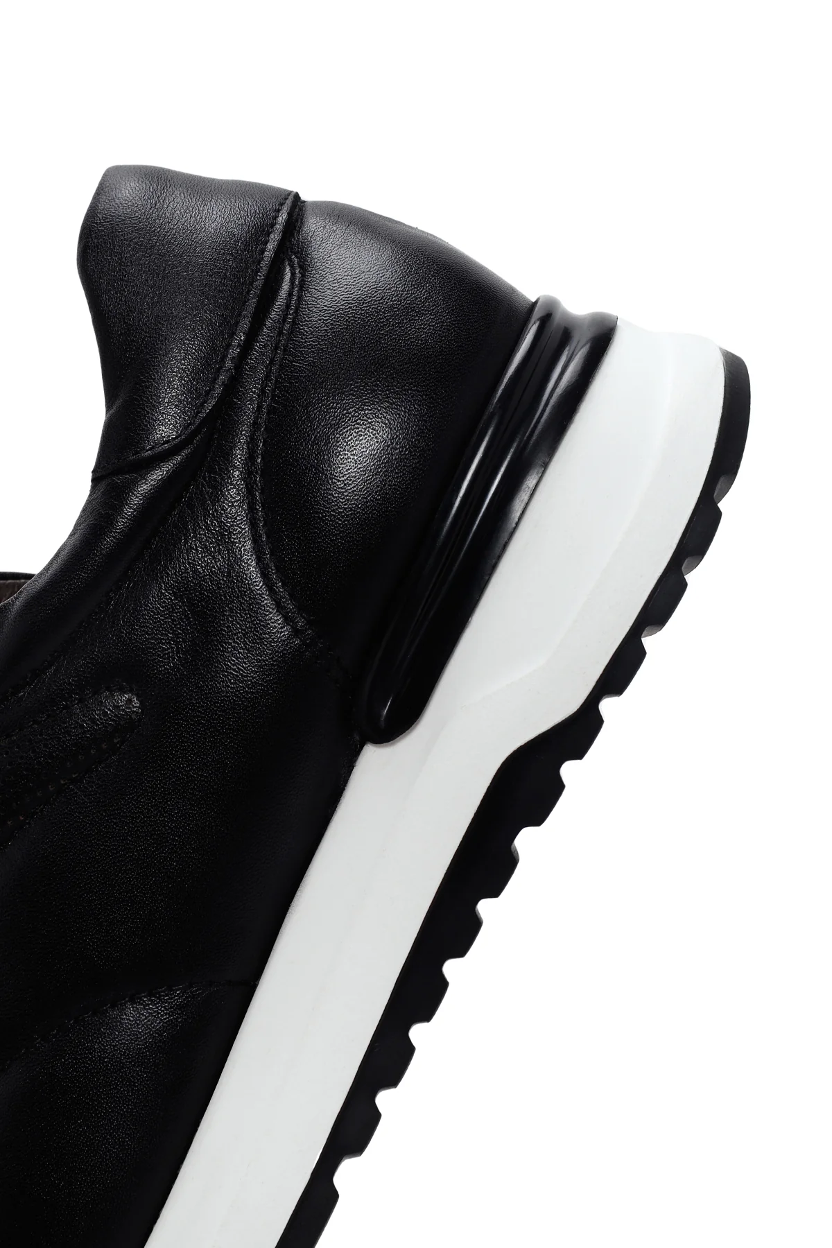 Erkek Siyah Kalın Tabanlı Deri Sneaker - Image 7