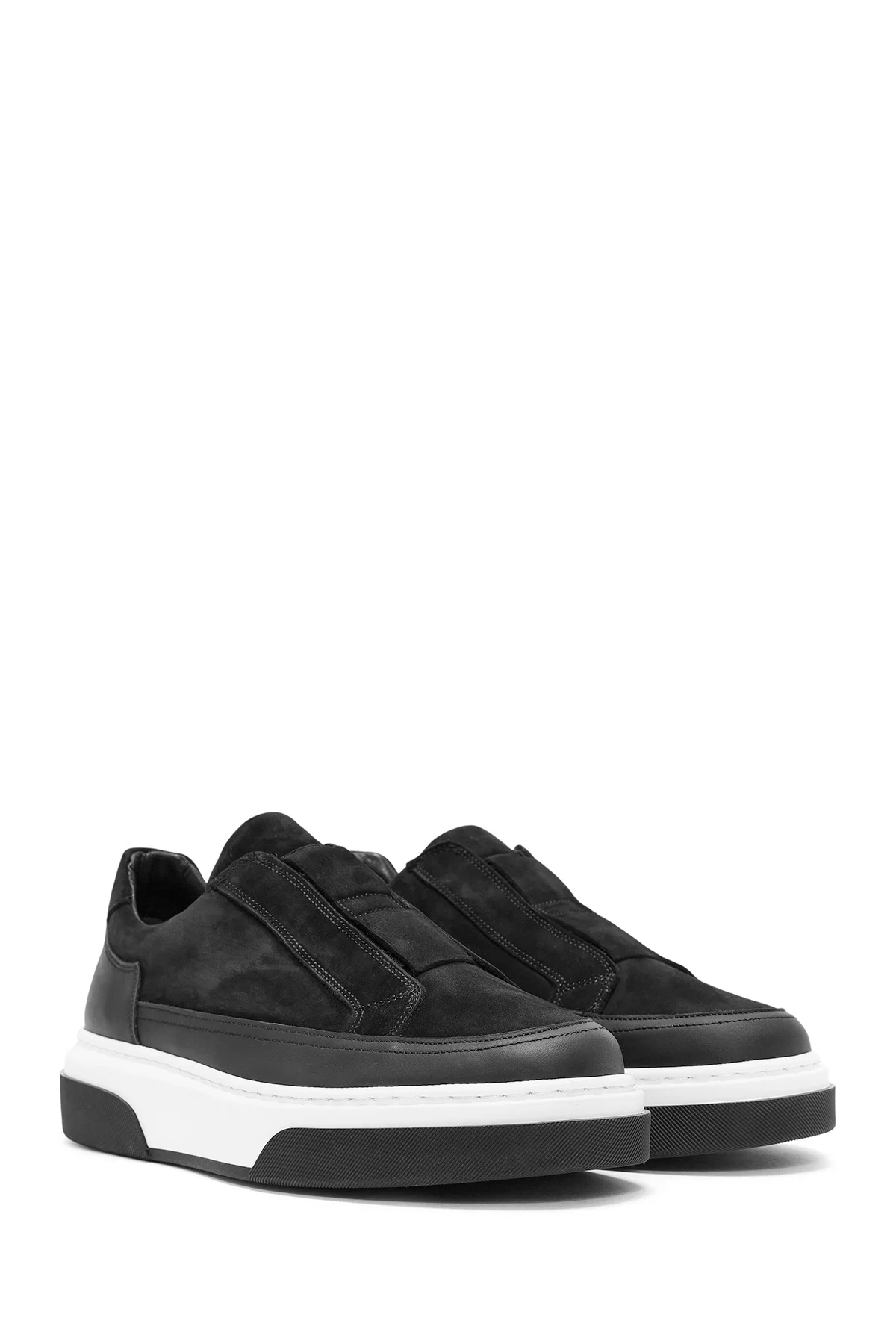 Erkek Siyah Kalın Tabanlı Süet Deri Sneaker - Image 3