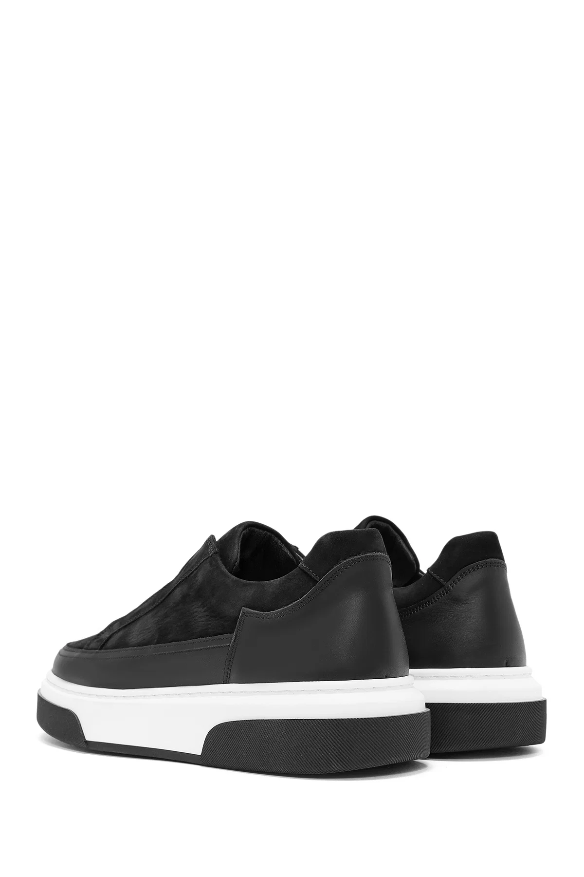 Erkek Siyah Kalın Tabanlı Süet Deri Sneaker - Image 5