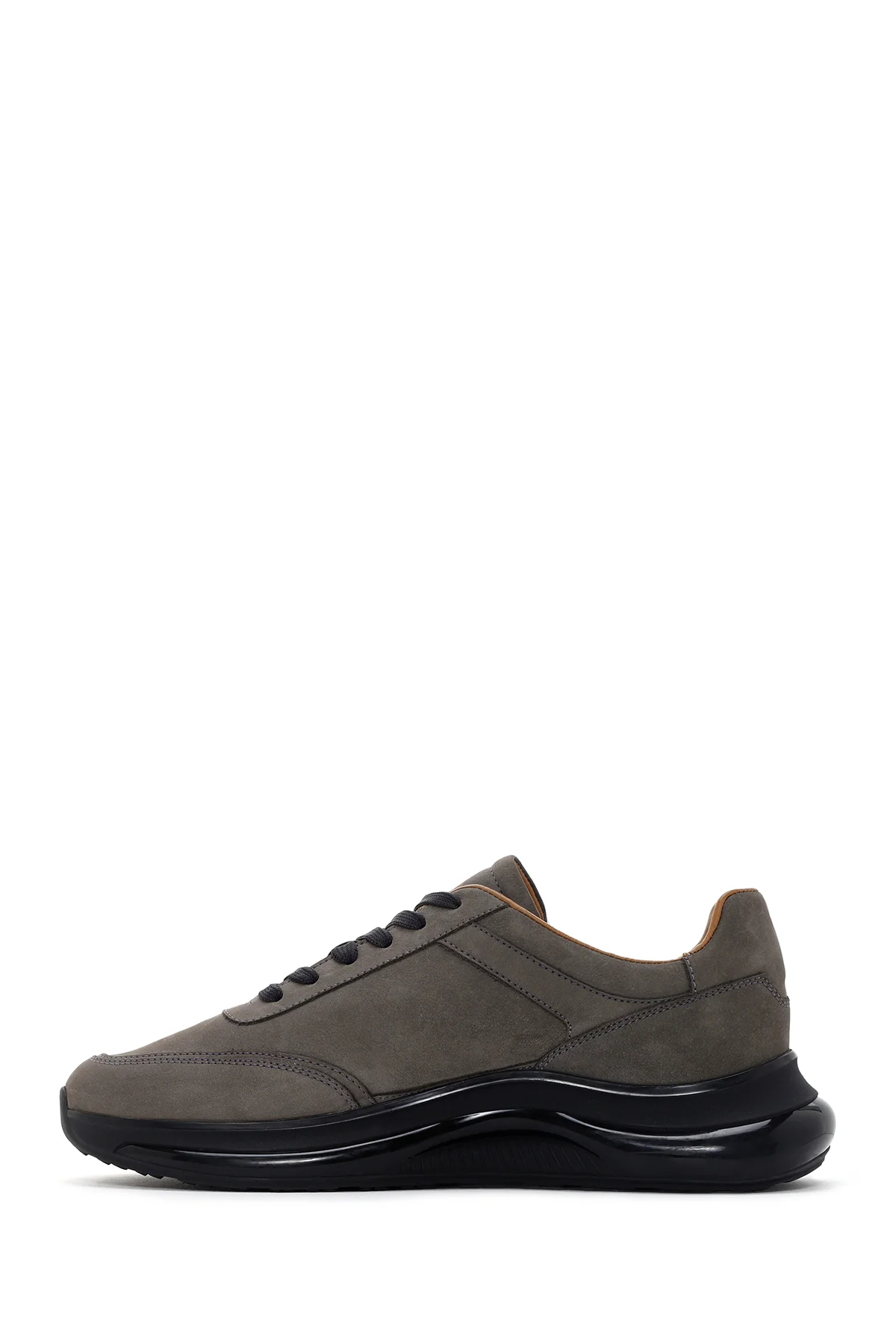 Erkek Siyah Koyu Gri Kalın Tabanlı Nubuk Deri Sneaker - Image 2