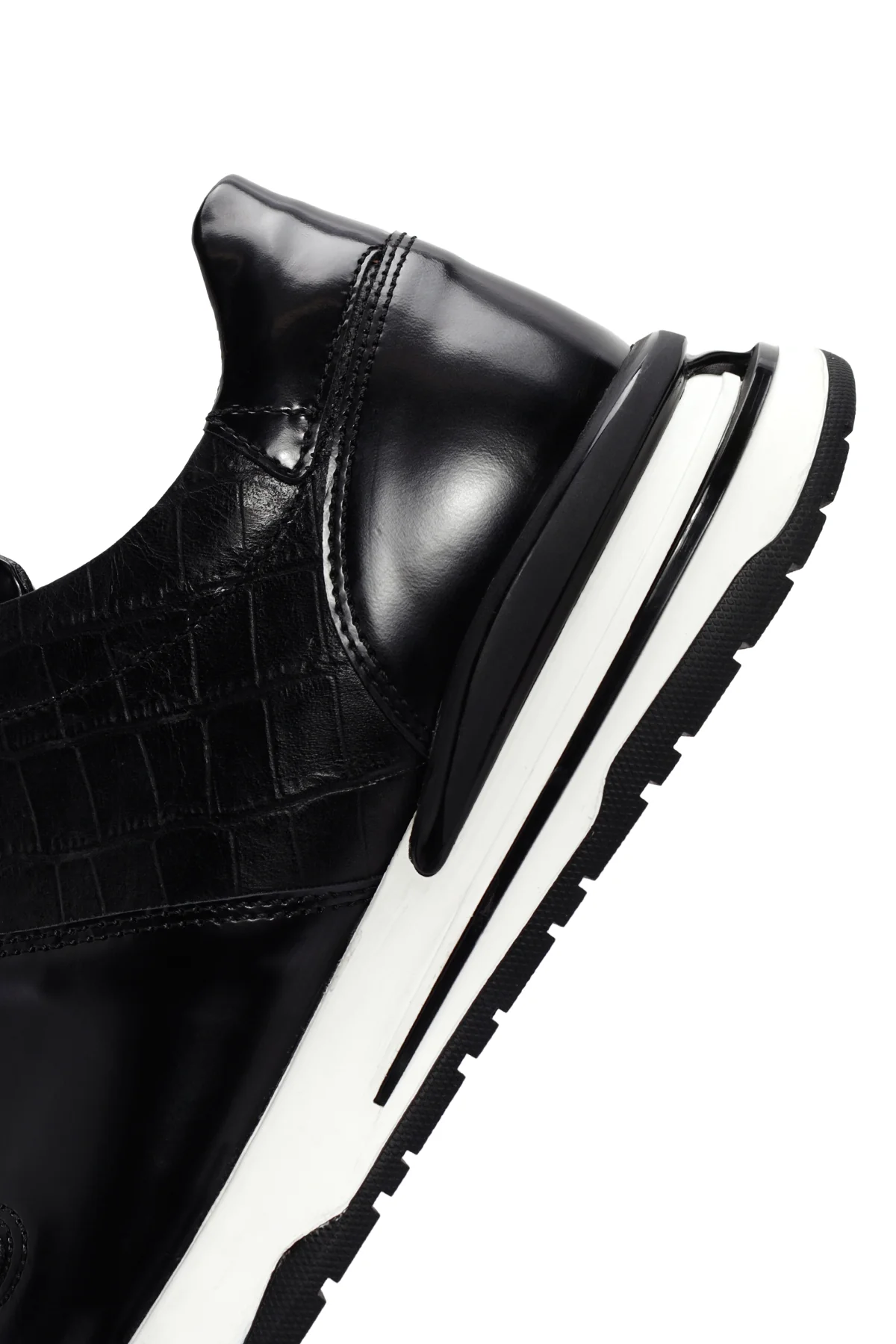Erkek Siyah Kroko Desenli Bağcıklı Kalın Tabanlı Deri Sneaker - Image 8