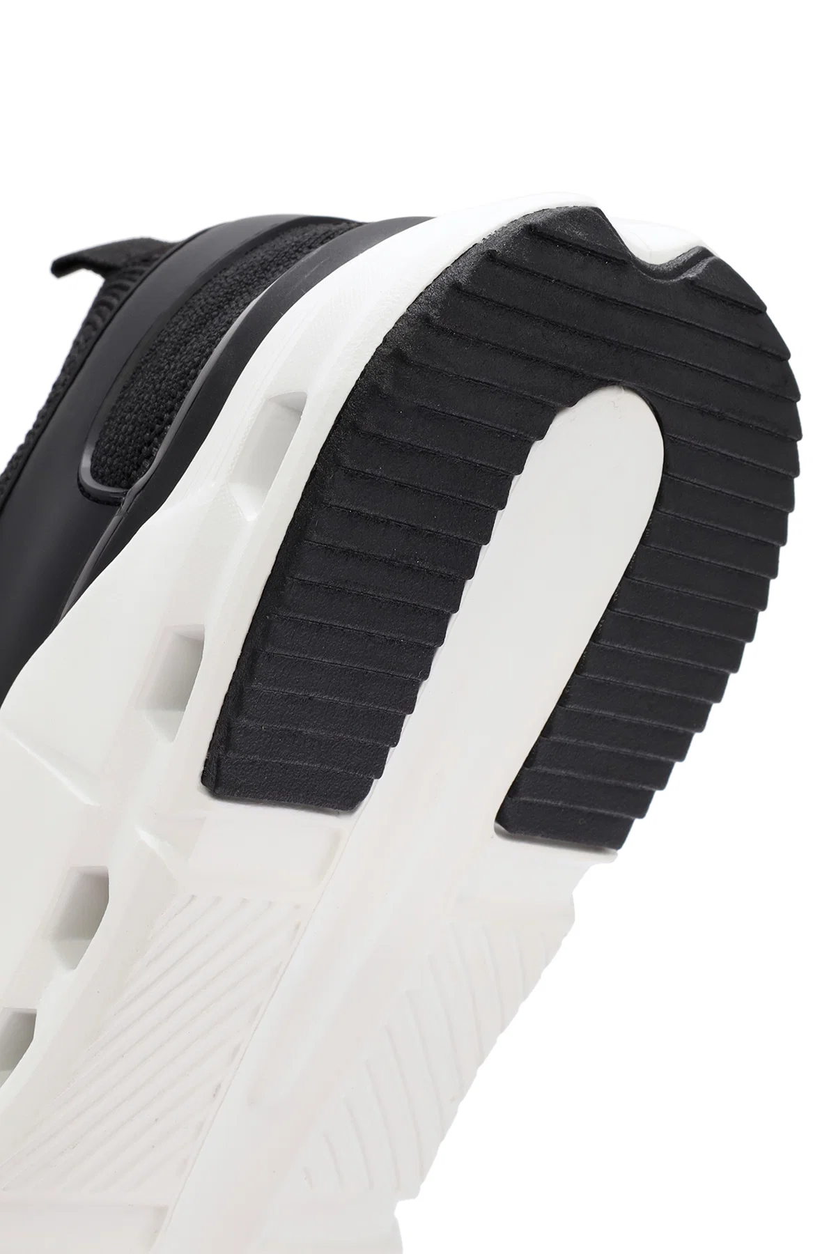 Erkek Siyah Kumaş Sneaker - Image 8