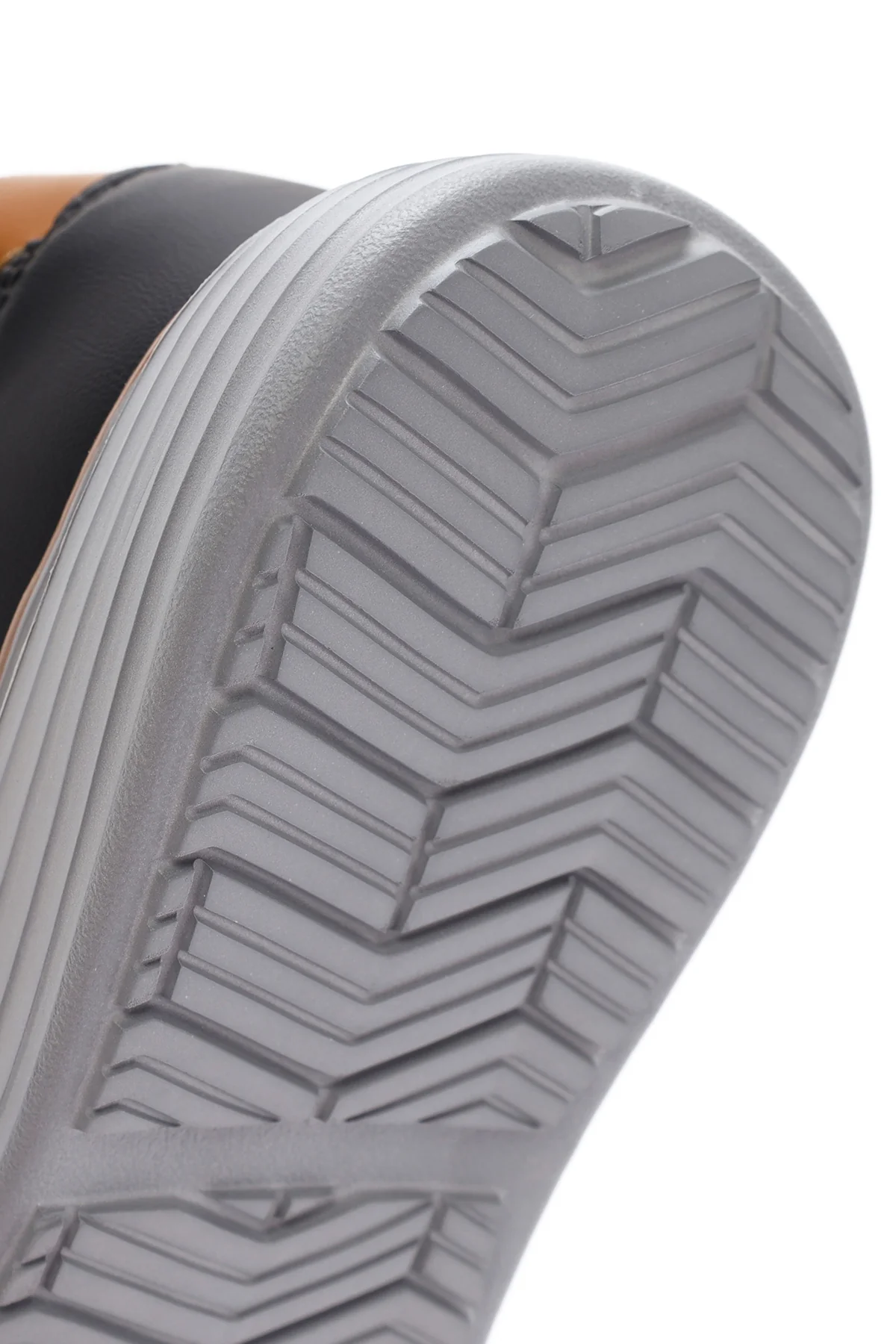 Erkek Siyah Kumaş Sneaker - Image 10