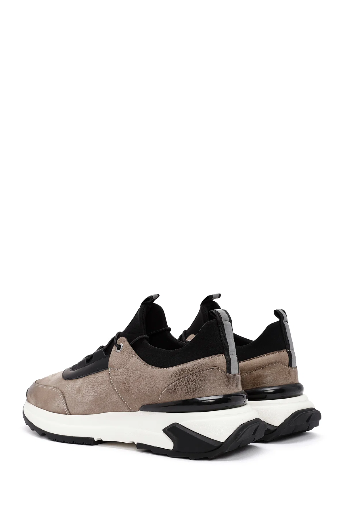 Erkek Vizon Bağcıklı Nubuk Deri Casual Sneaker - Image 5