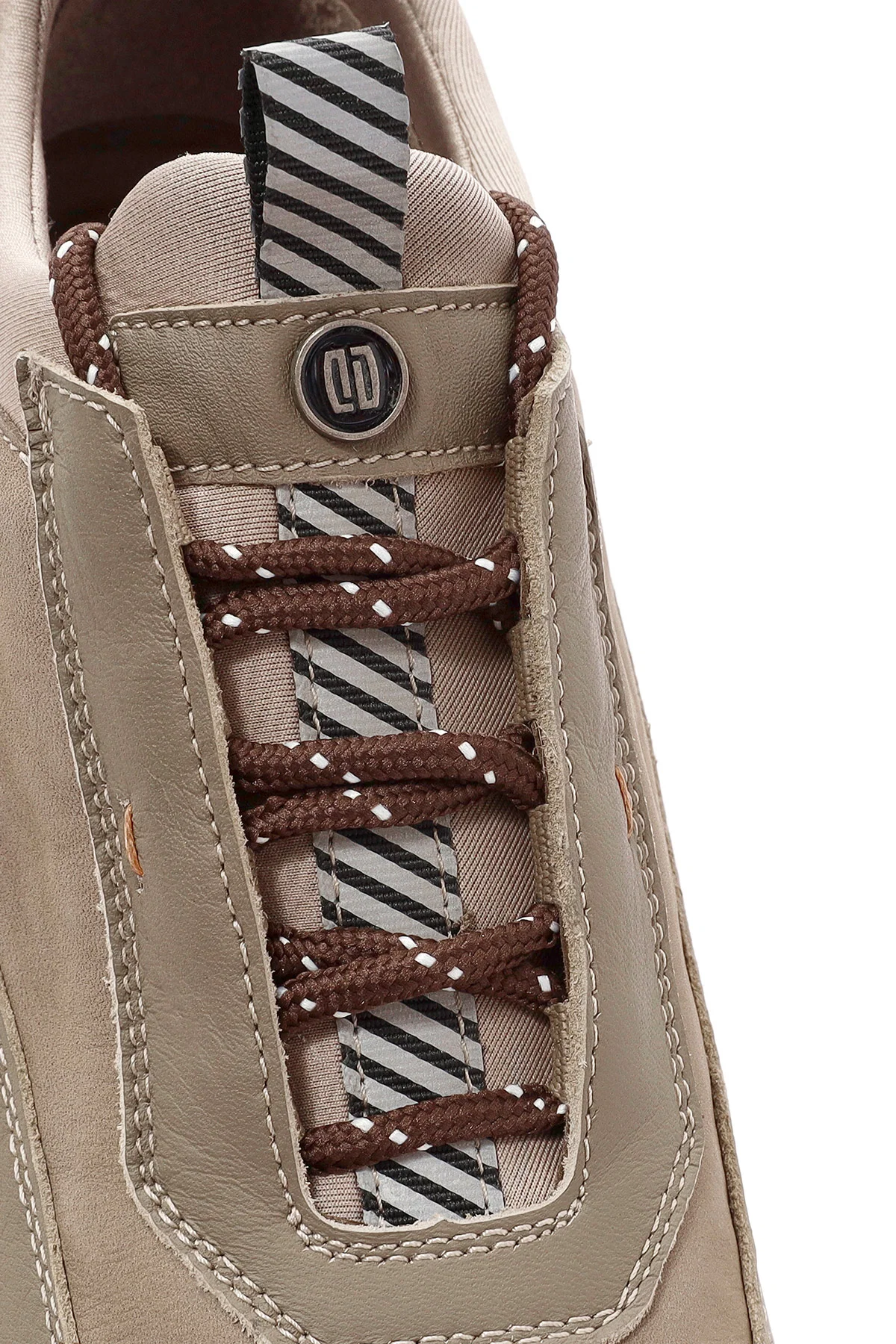Erkek Vizon Bağcıklı Nubuk Deri Sneaker - Image 10