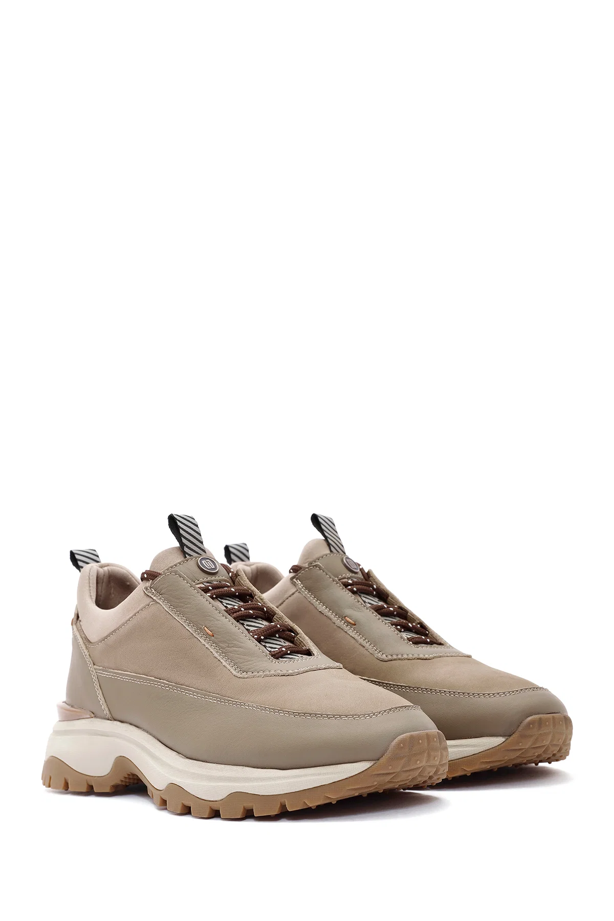 Erkek Vizon Bağcıklı Nubuk Deri Sneaker - Image 3