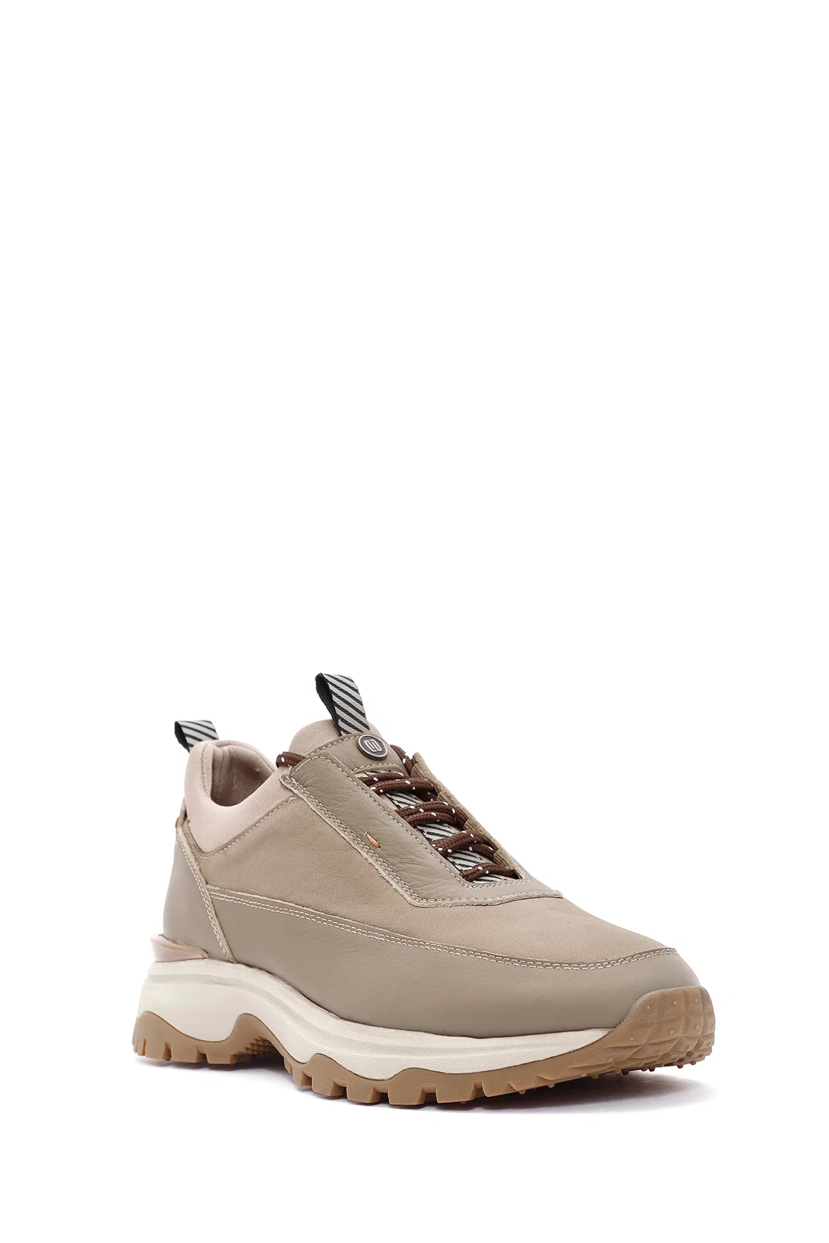 Erkek Vizon Bağcıklı Nubuk Deri Sneaker - Image 7
