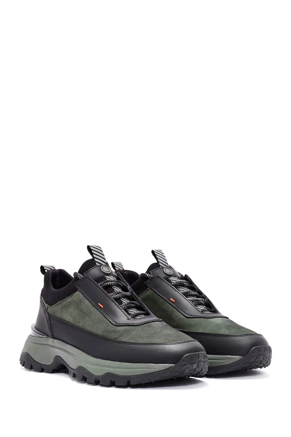 Erkek Yeşil Bağcıklı Nubuk Deri Sneaker - Image 3