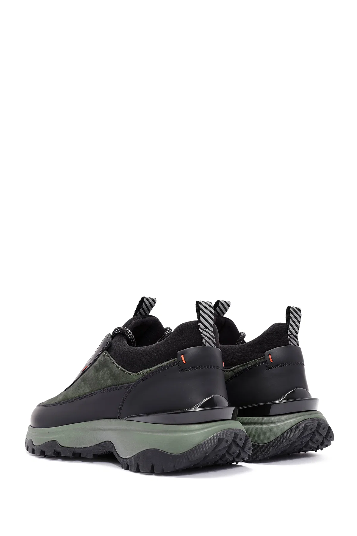 Erkek Yeşil Bağcıklı Nubuk Deri Sneaker - Image 5