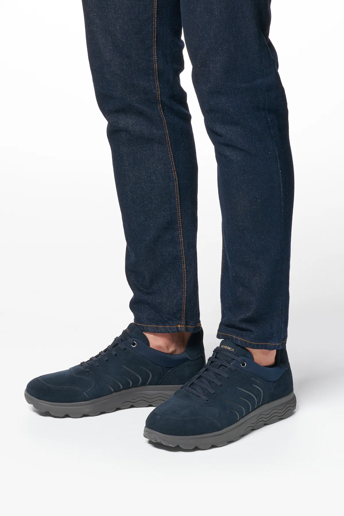 Geox Erkek Lacivert Spherica Bağcıklı Süet Deri Sneaker - Image 4