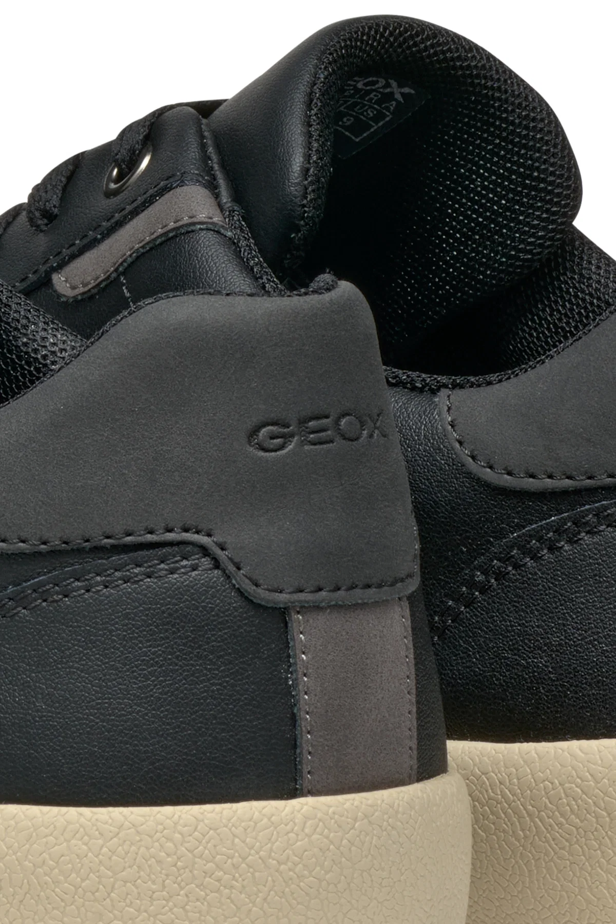 Geox Erkek Siyah Affile Bağcıklı Deri Sneaker - Image 11