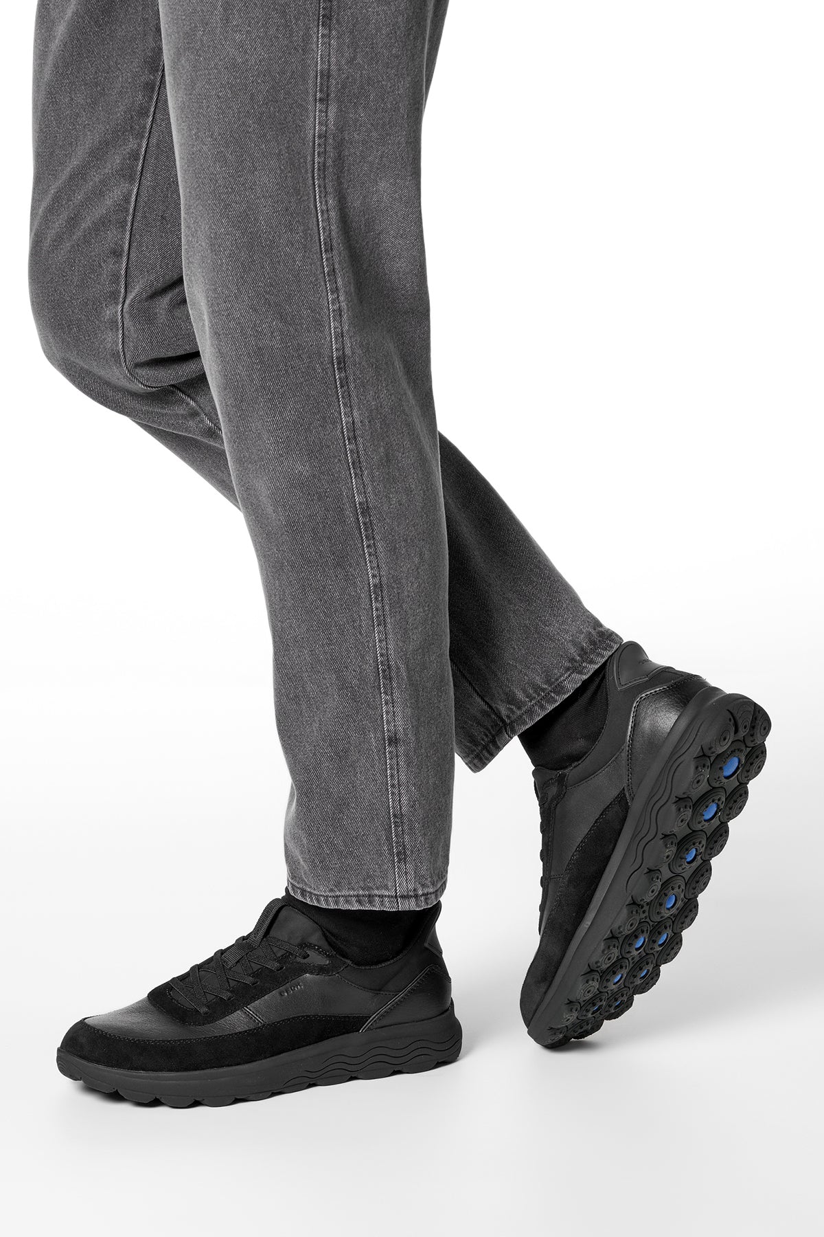 Geox Erkek Siyah U Spherıca Plus A - Nappa+Sued Bağcıklı Kalın Tabanlı Süet Sneaker - Image 2