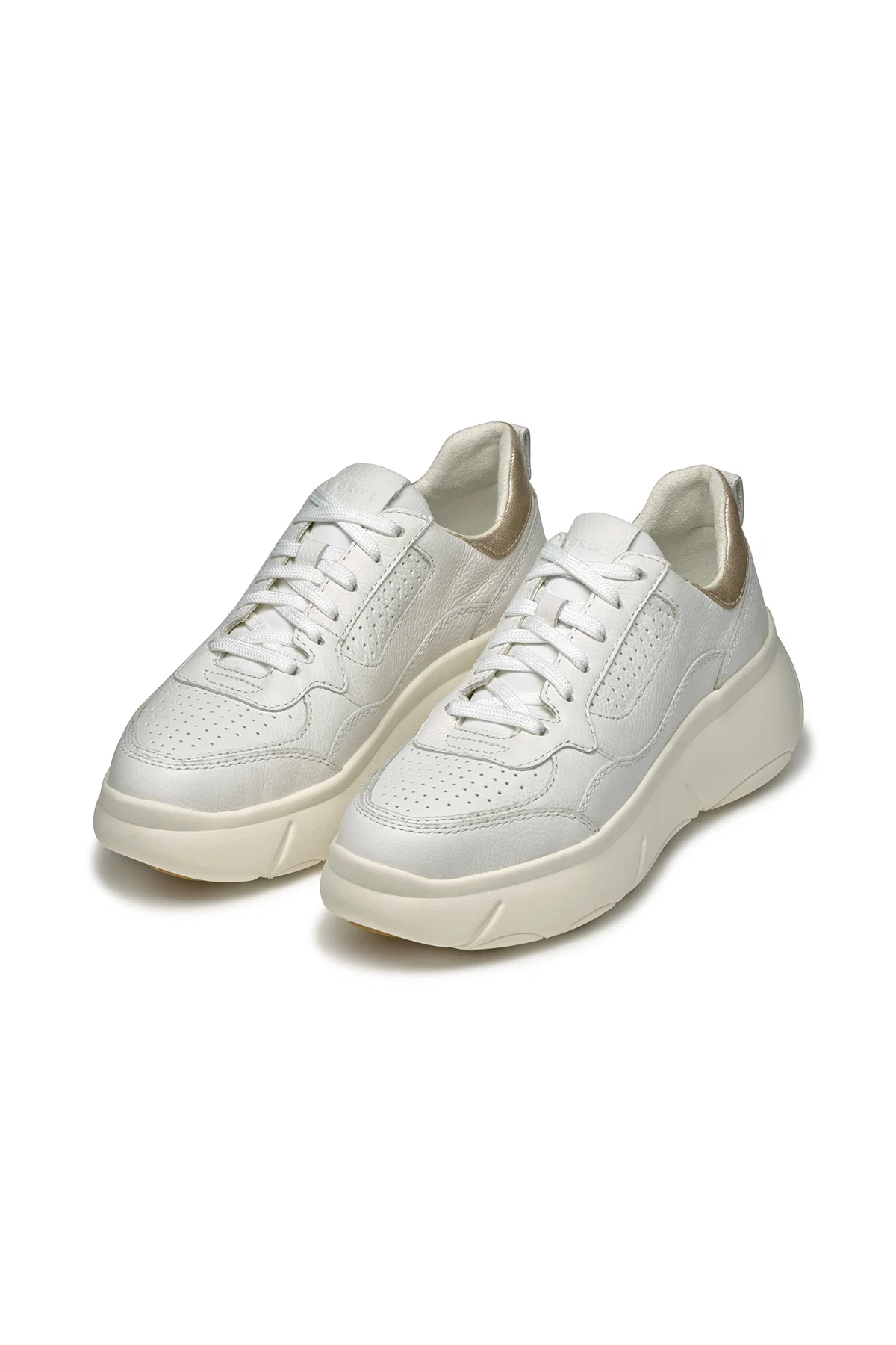 Geox Kadın Beyaz Nebula 2.0 X Kalın Tabanlı Bağcıklı Deri Sneaker - Image 3