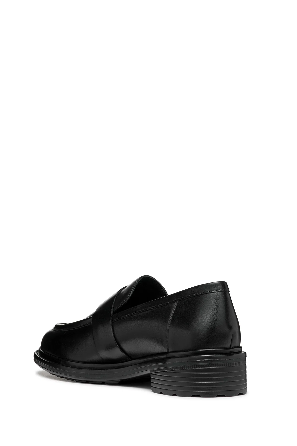 Geox Kadın Siyah Walk Pleasure Deri Maskülen Loafer - Image 4