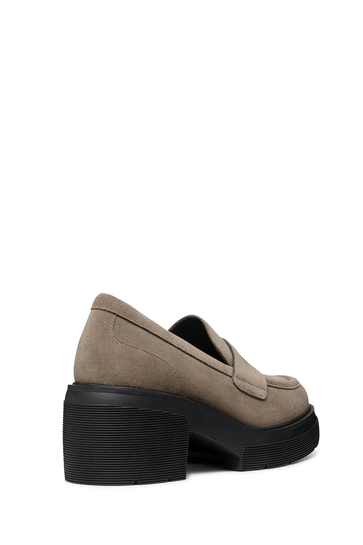 Geox Kadın Vizon Spherica Ec15 Kalın Topuklu Süet Deri Maskülen Loafer - Image 2