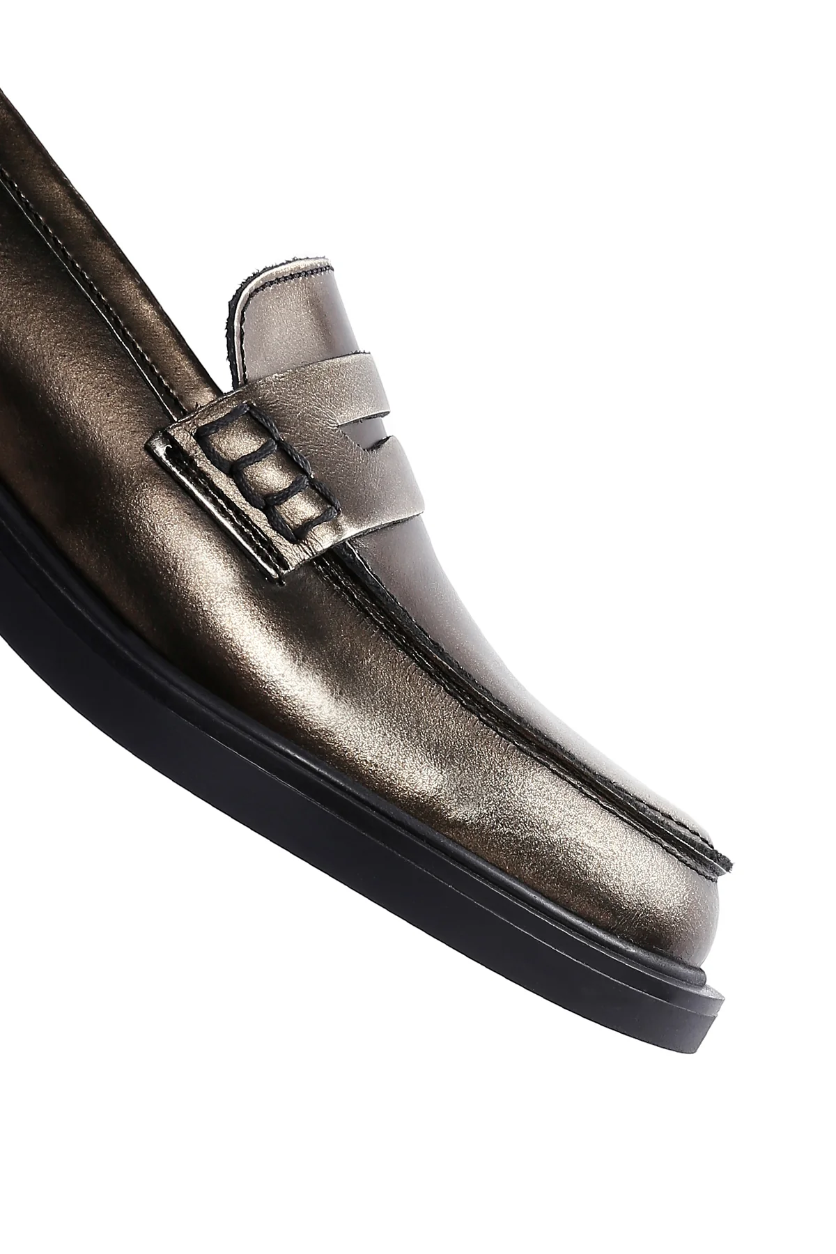 Kadın Altın Deri Casual Loafer - Image 9