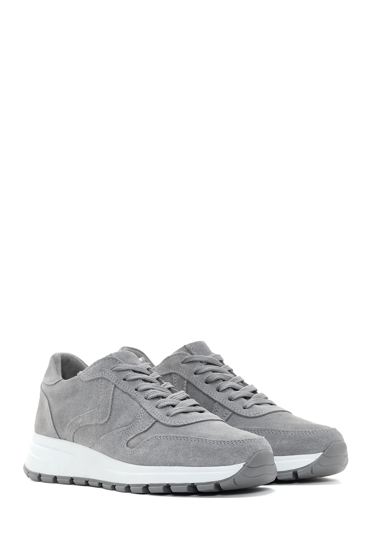 Kadın Antrasit Süet Deri Sneaker - Image 3