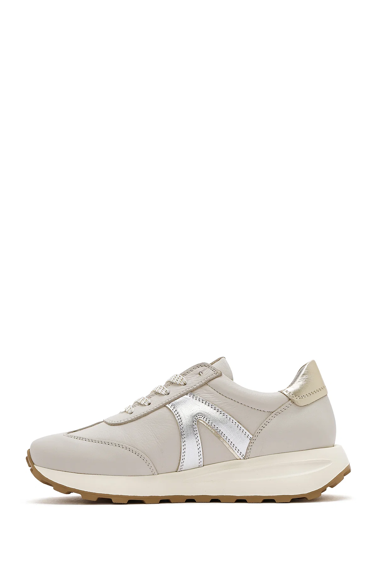 Kadın Bej Bağcıklı Deri Sneaker - Image 2