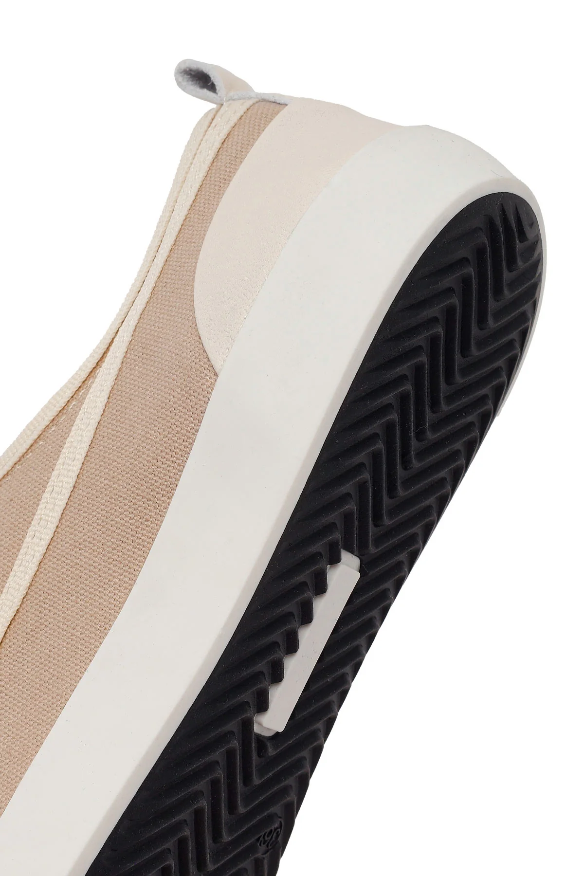 Kadın Bej Bağcıklı Deri Sneaker - Image 8