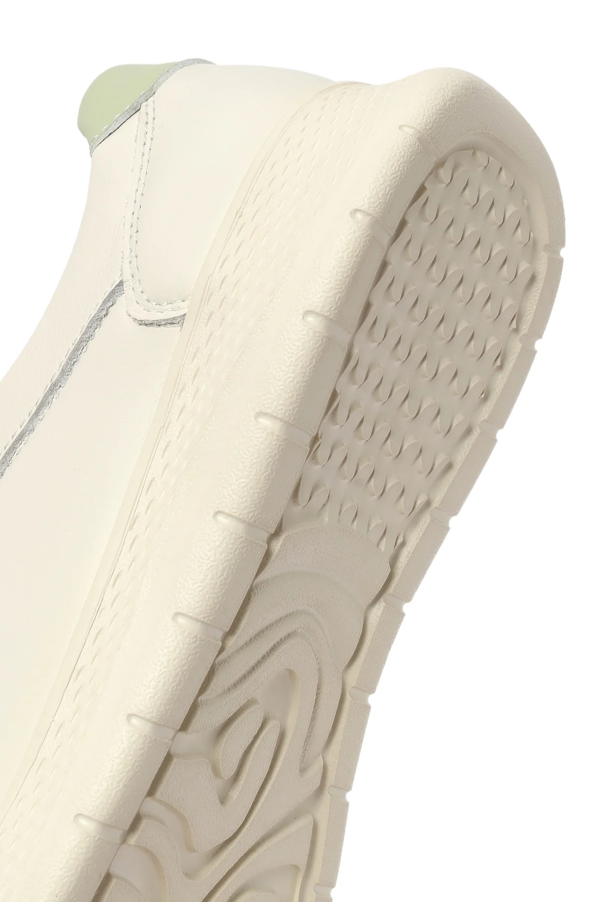 Kadın Bej Bağcıklı Deri Sneaker - Image 8