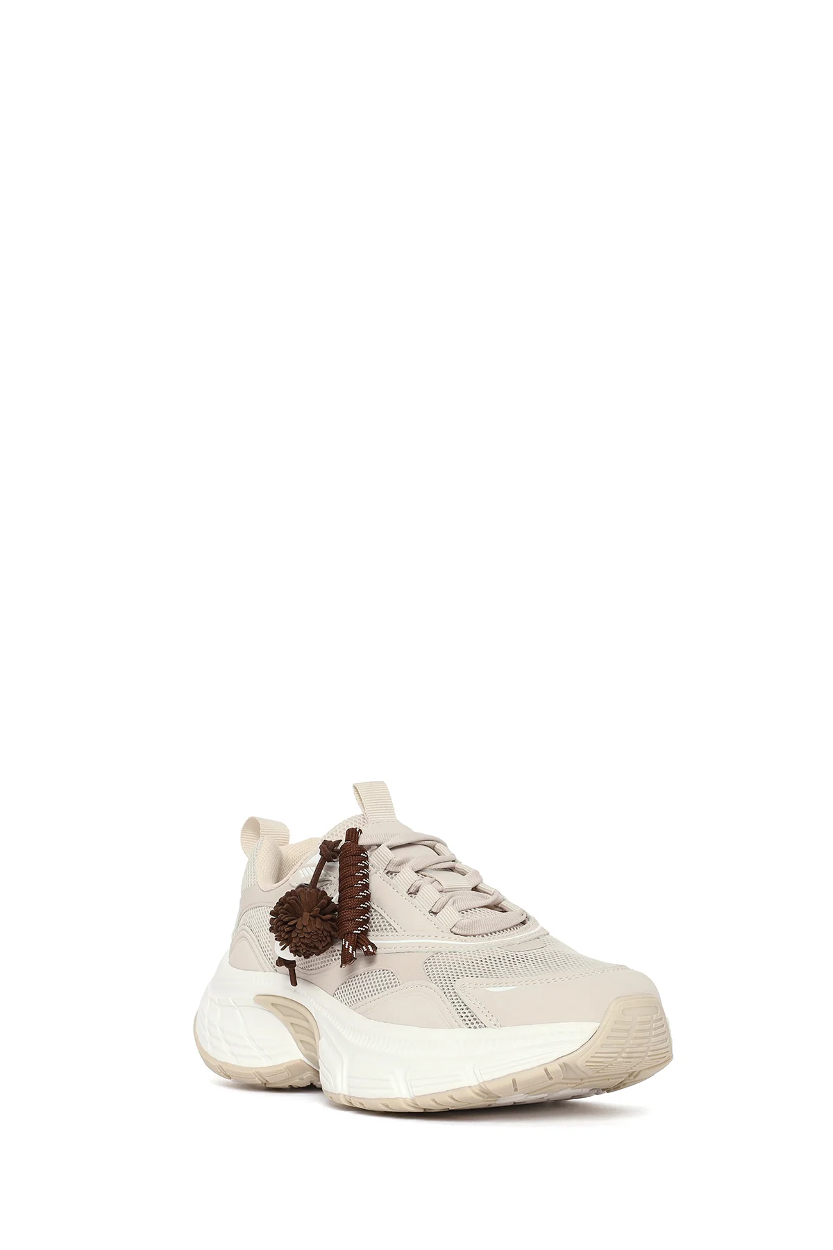 Kadın Bej Bağcıklı Kalın Tabanlı Charmlı Sneaker - Image 7
