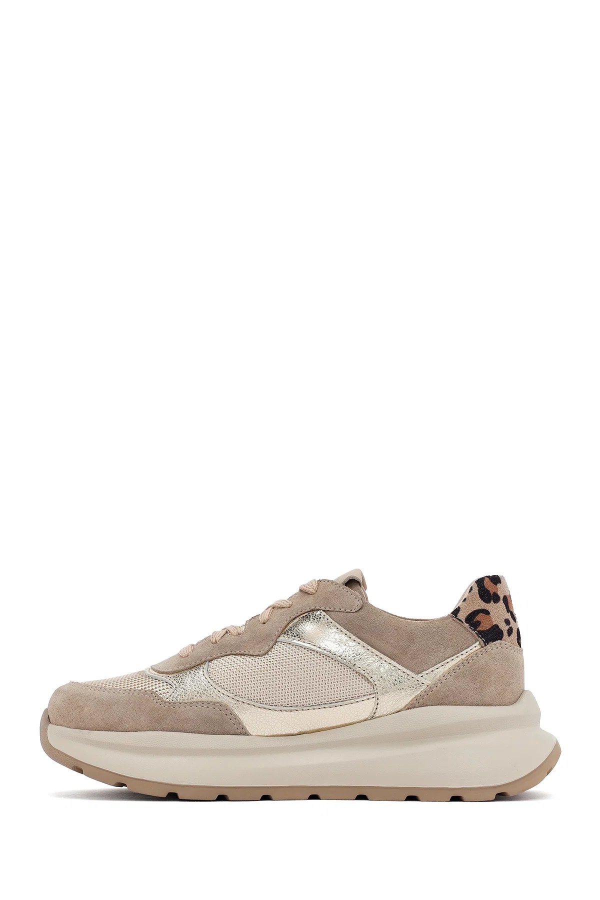 Kadın Bej Bağcıklı Kalın Tabanlı Deri Sneaker - Image 2