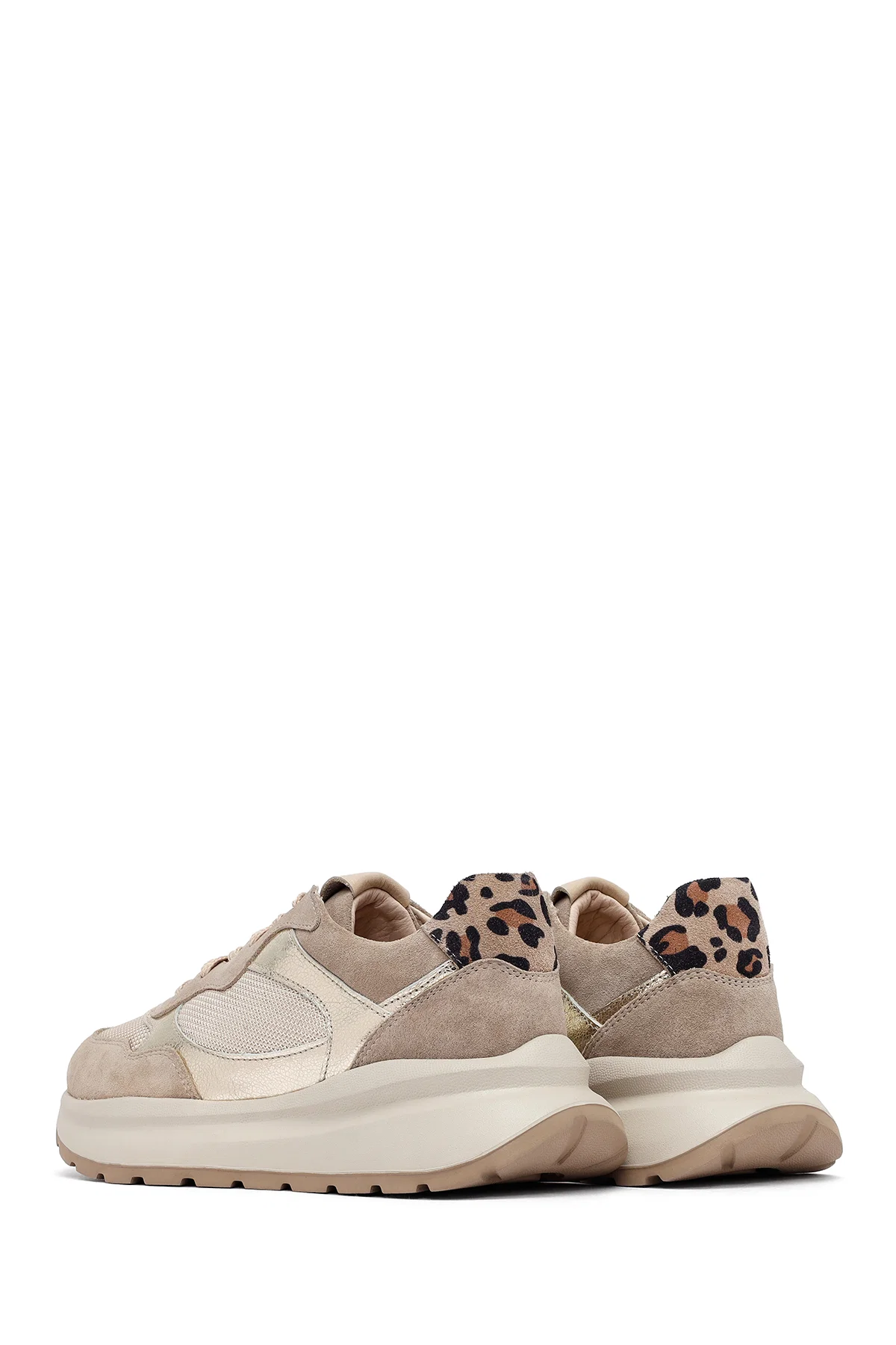 Kadın Bej Bağcıklı Kalın Tabanlı Deri Sneaker - Image 5