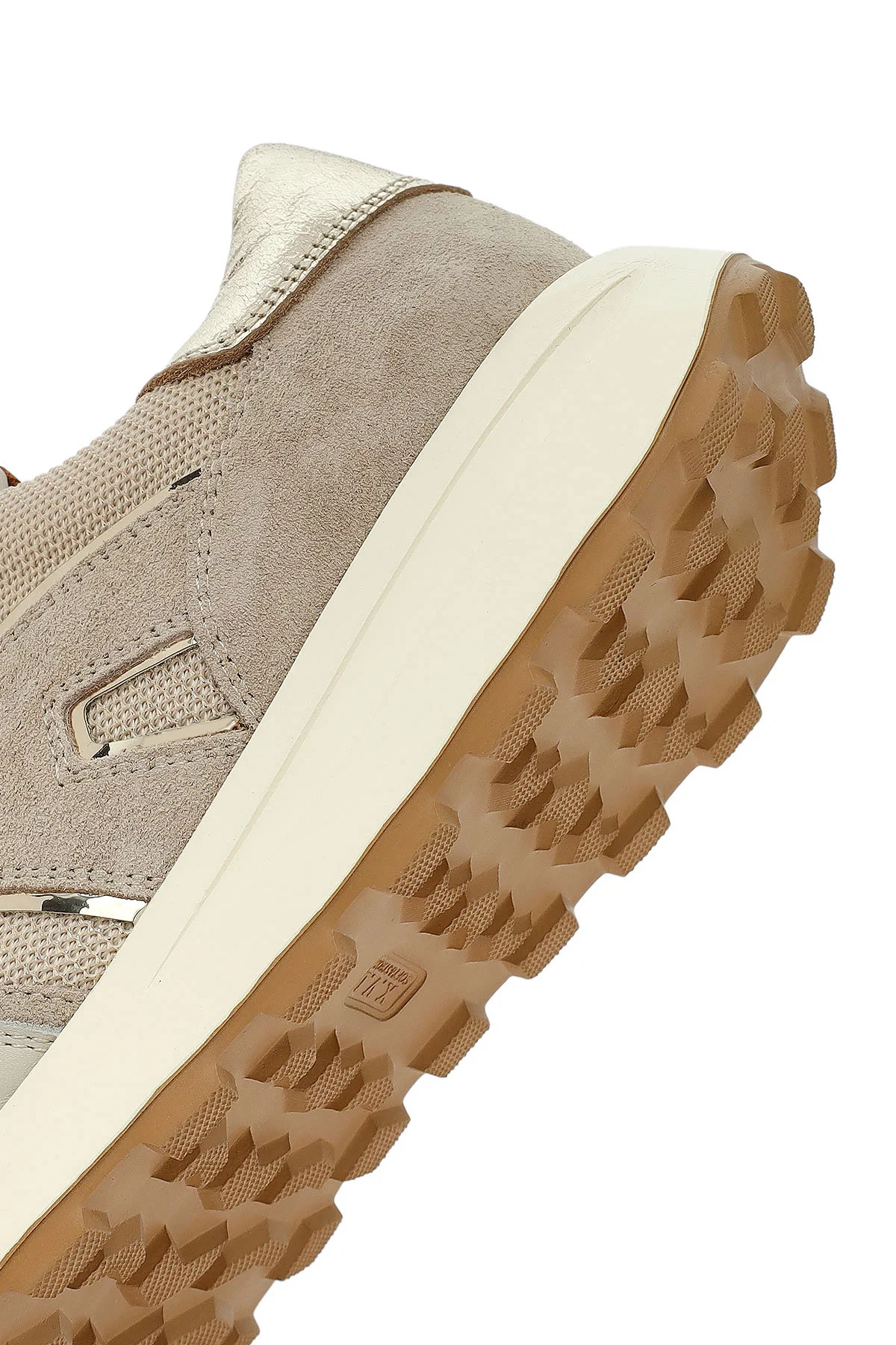 Kadın Bej Bağcıklı Kalın Tabanlı Deri Sneaker - Image 8