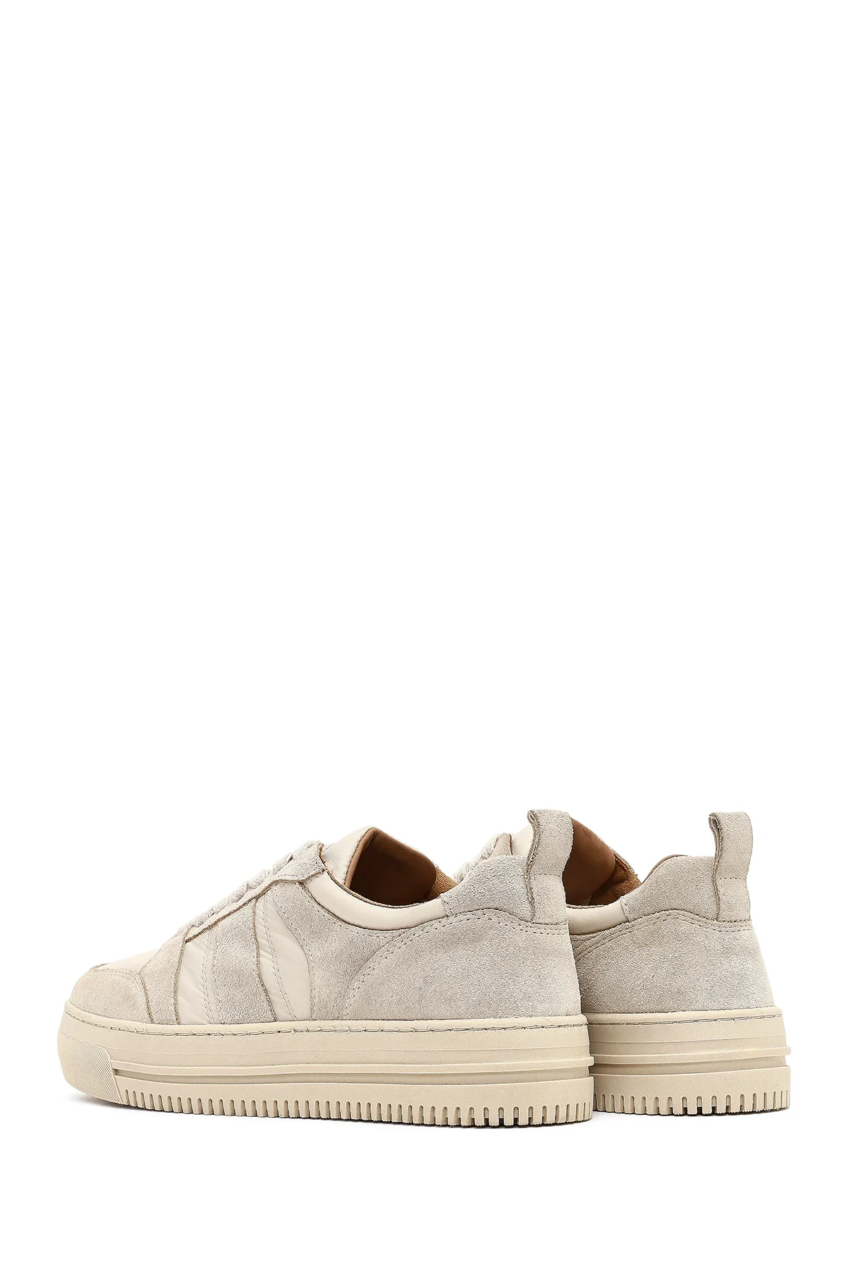 Kadın Bej Bağcıklı Kalın Tabanlı Desenli Deri Sneaker - Image 7