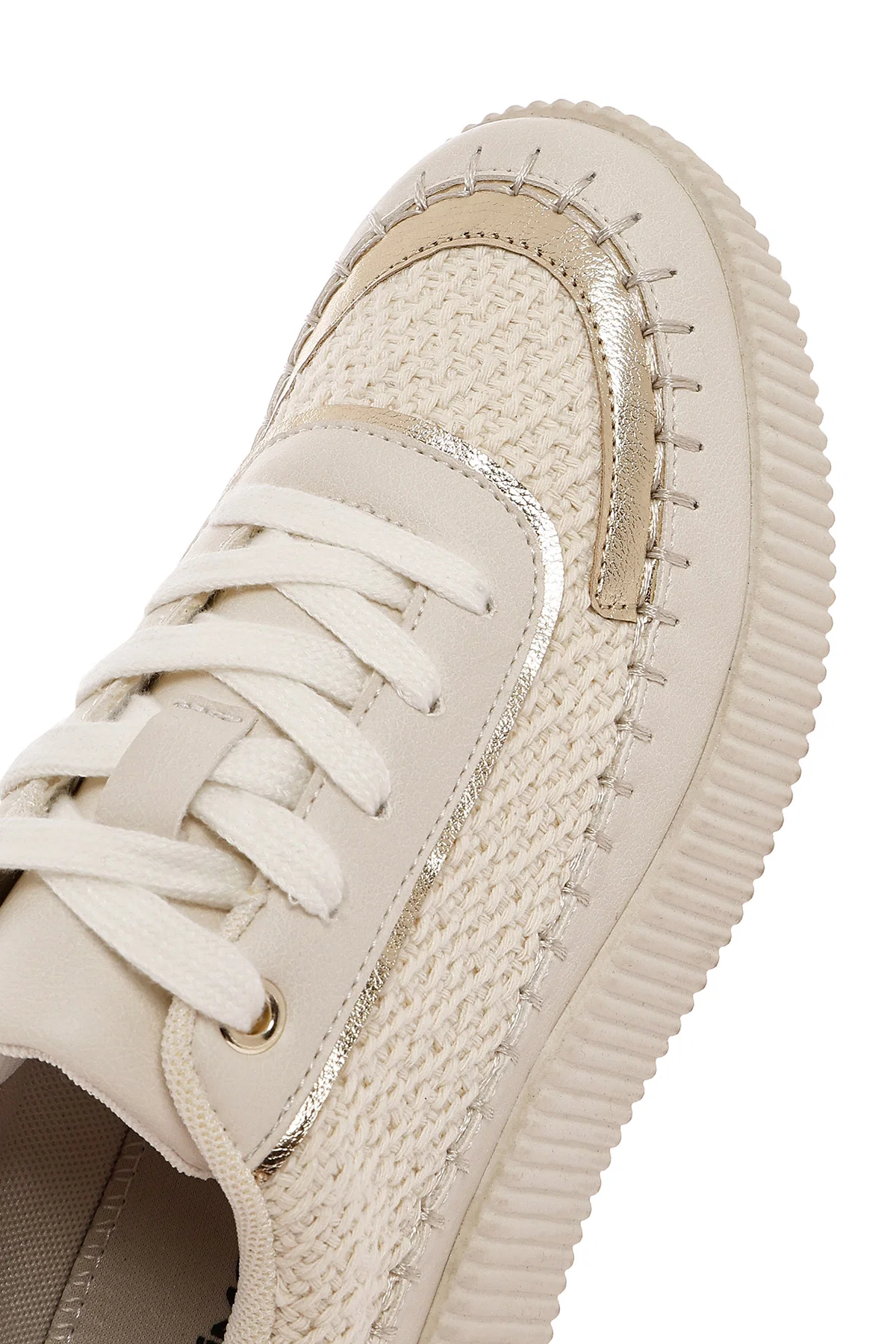 Kadın Bej Bağcıklı Kalın Tabanlı Örgülü Sneaker - Image 10