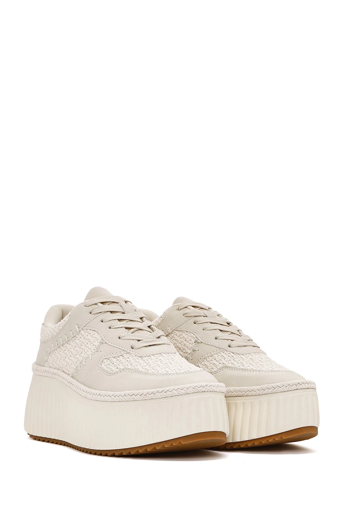 Kadın Bej Bağcıklı Kalın Tabanlı Örgülü Sneaker - Image 3