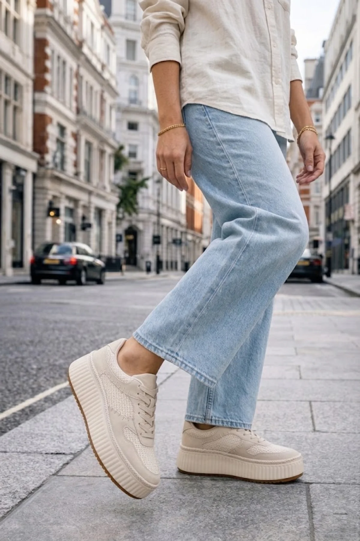 Kadın Bej Bağcıklı Kalın Tabanlı Örgülü Sneaker - Image 2