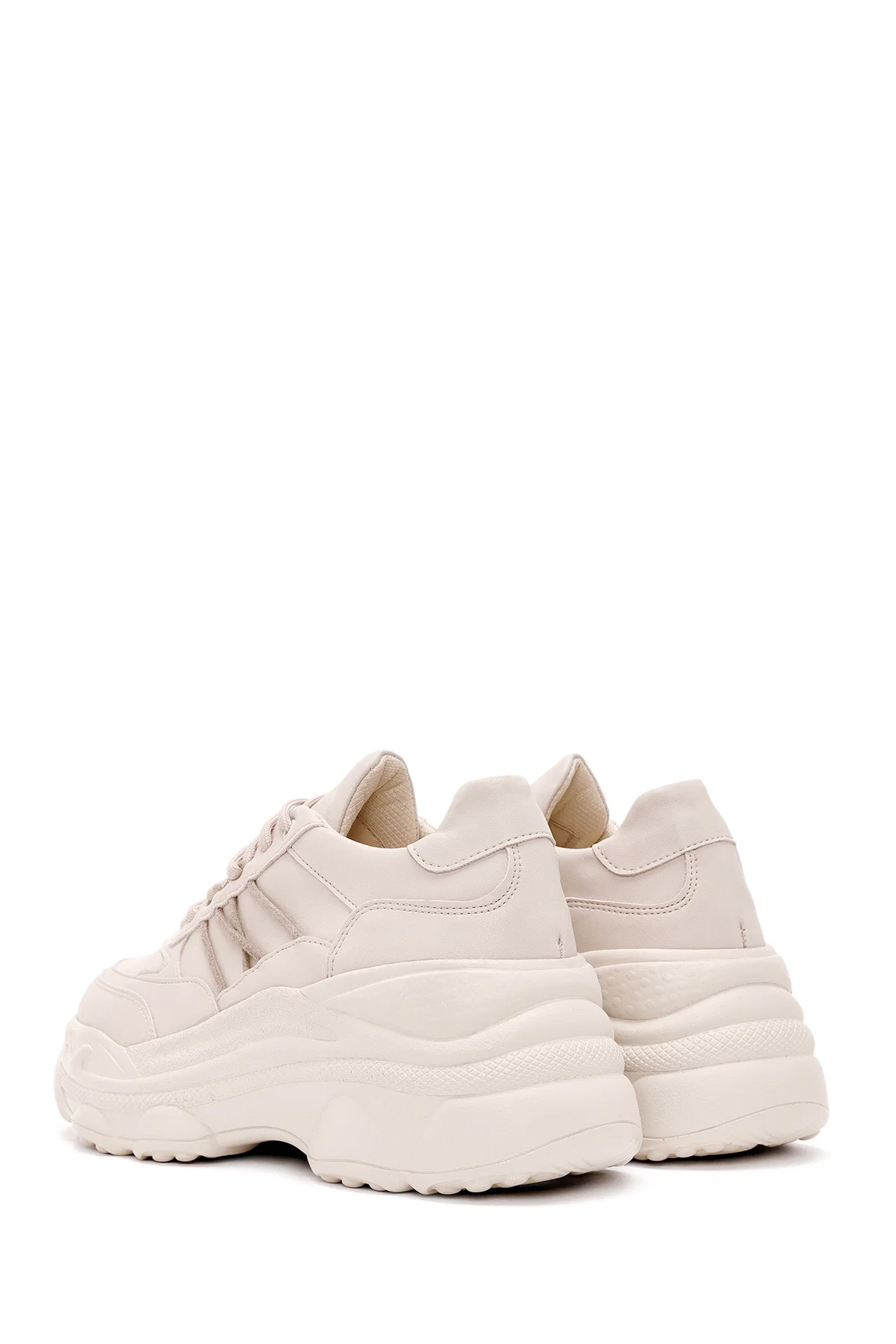 Kadın Bej Bağcıklı Kalın Tabanlı Sneaker - Image 5