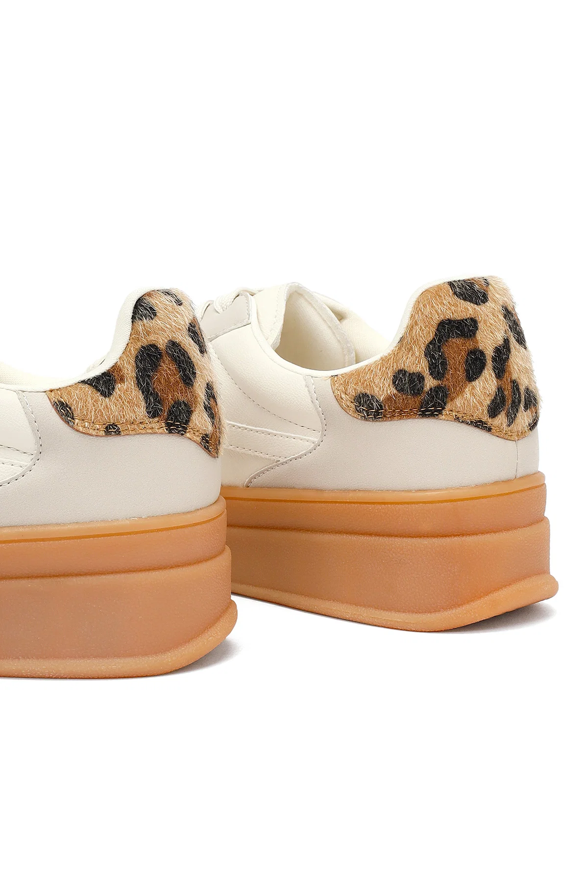 Kadın Bej Bağcıklı Kalın Tabanlı Sneaker - Image 11