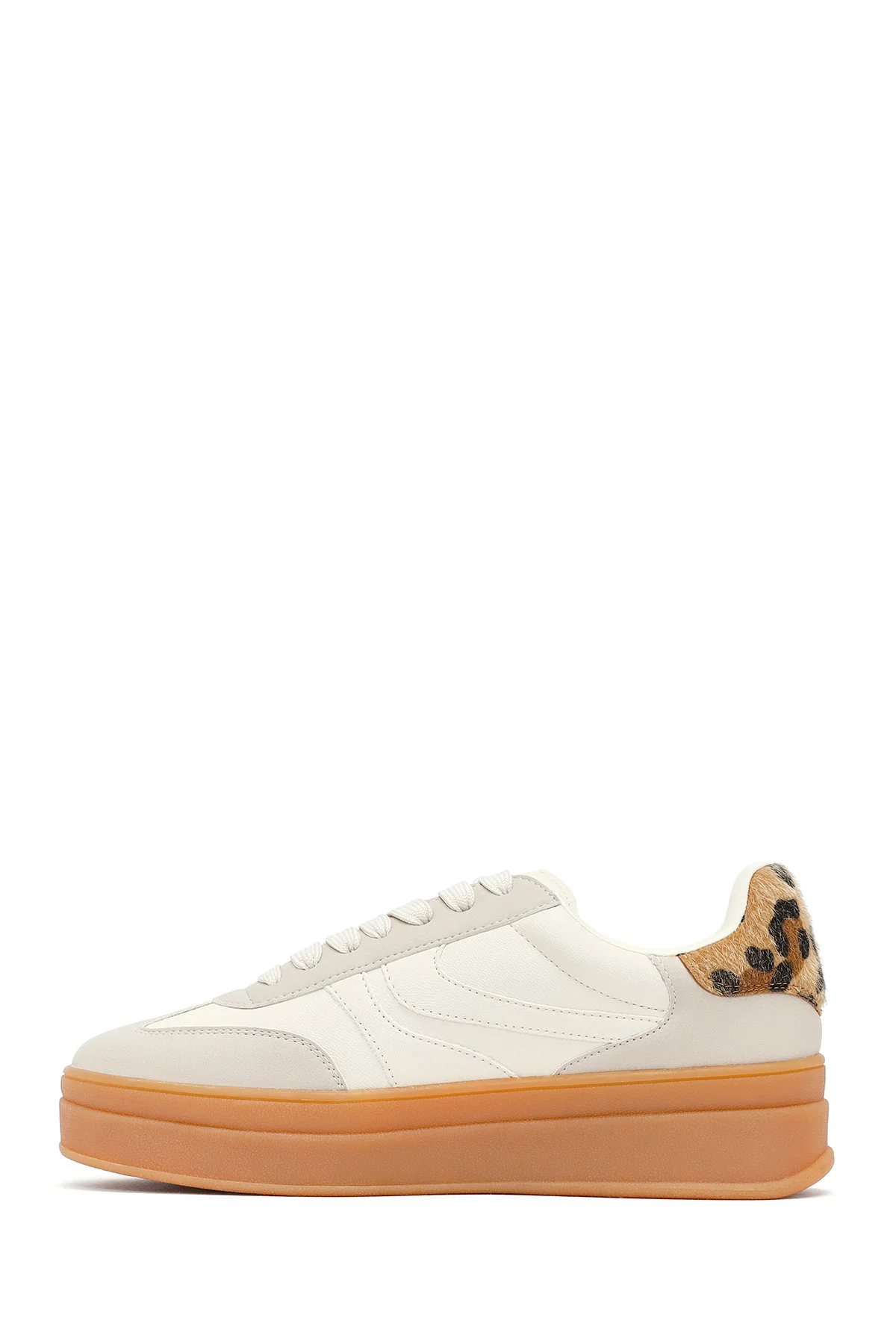 Kadın Bej Bağcıklı Kalın Tabanlı Sneaker - Image 4