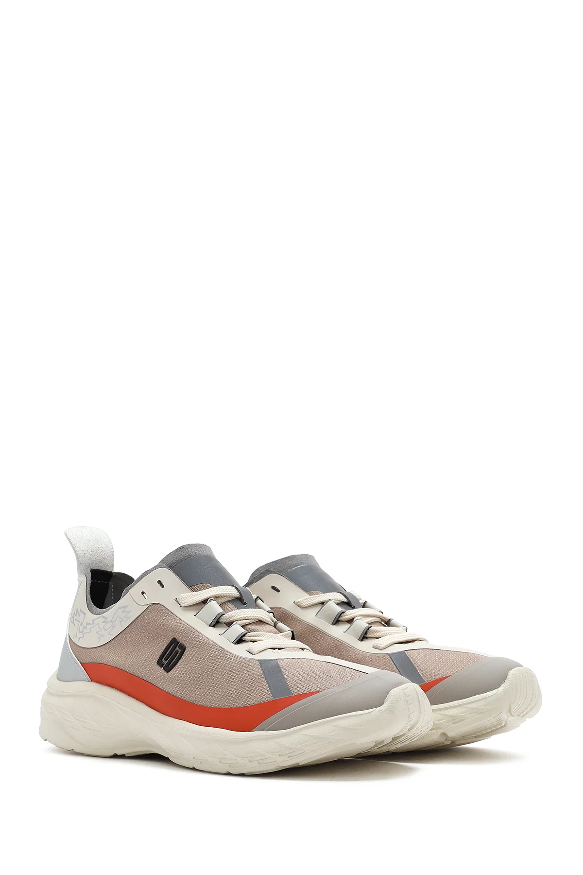 Kadın Bej Bağcıklı Kalın Tabanlı Sneaker - Image 3