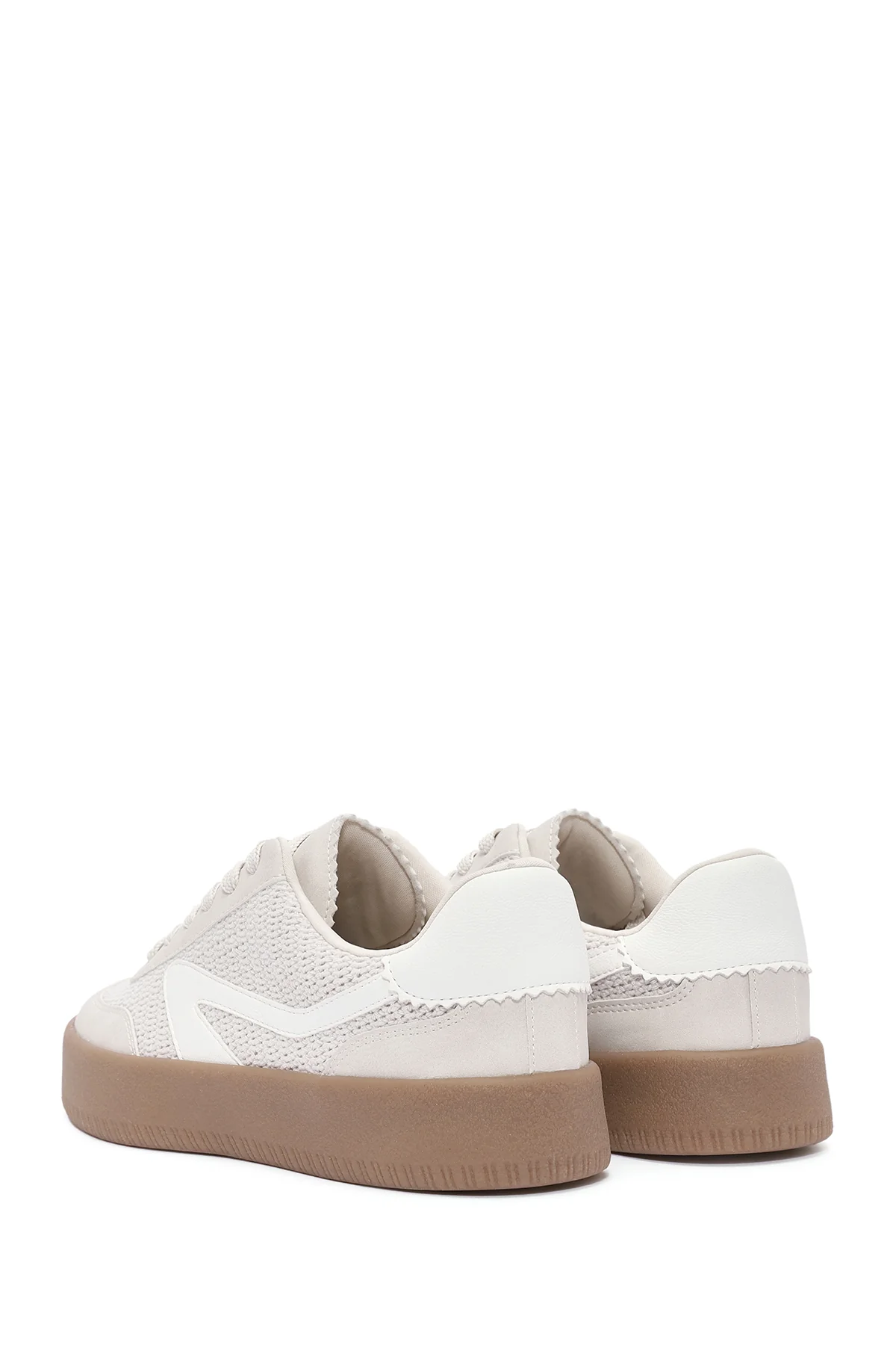 Kadın Bej Bağcıklı Kalın Tabanlı Sneaker - Image 7