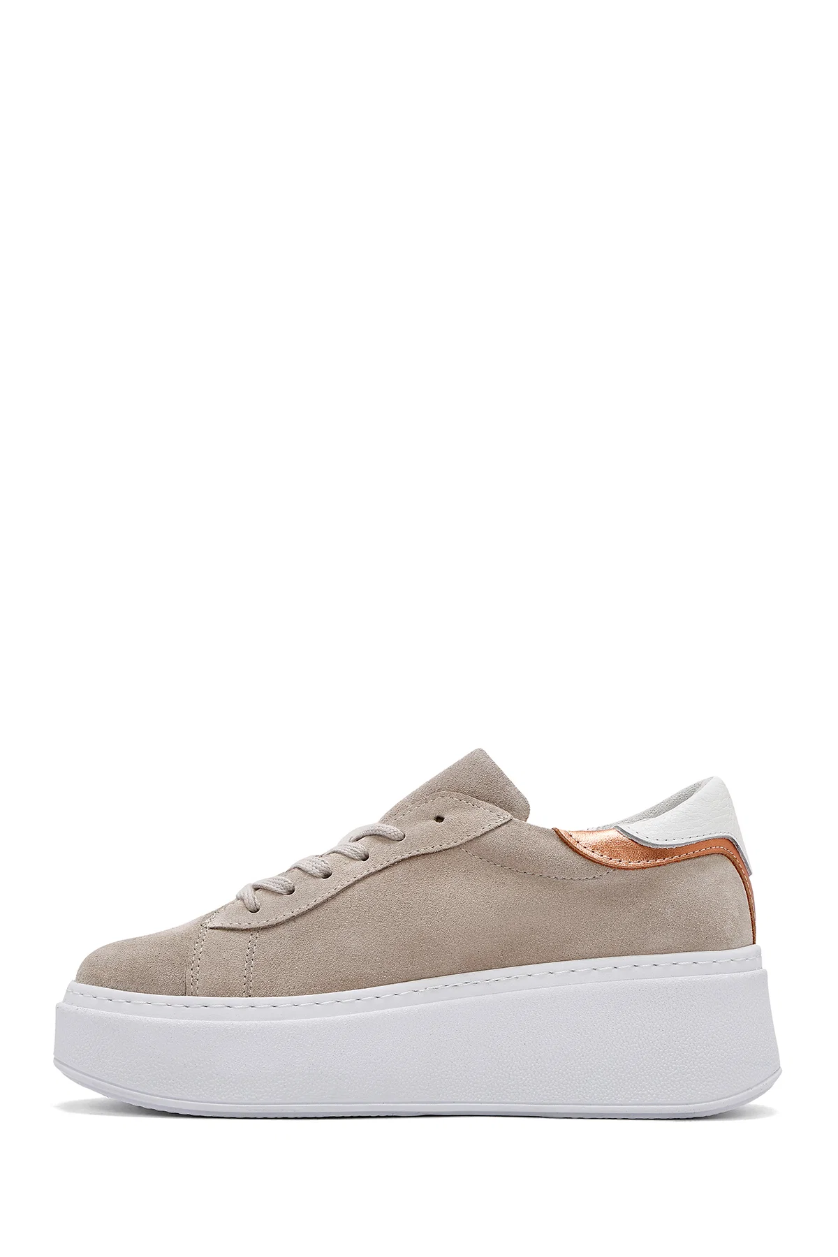 Kadın Bej Bağcıklı Kalın Tabanlı Süet Deri Sneaker - Image 2