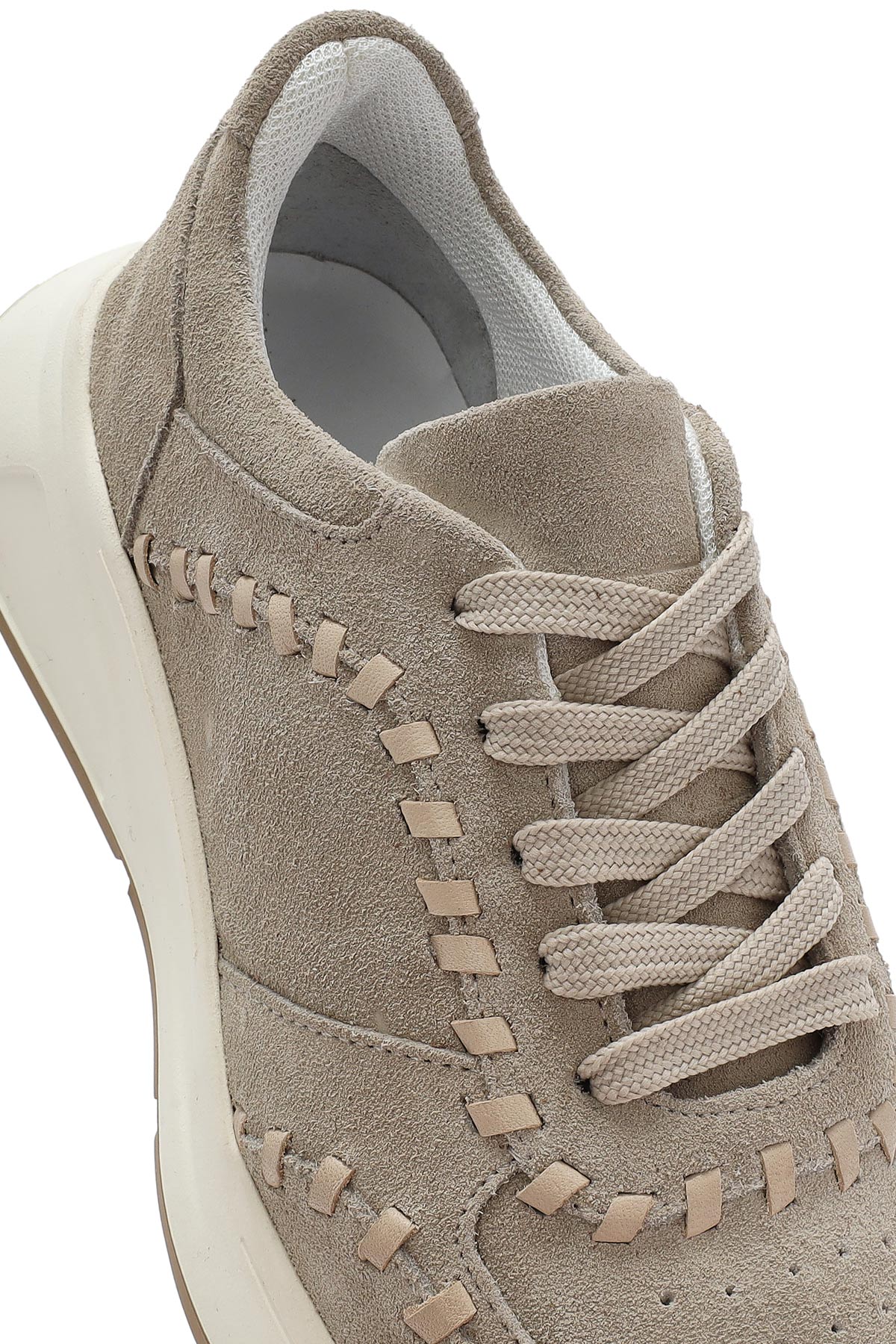 Kadın Bej Bağcıklı Kalın Tabanlı Süet Deri Sneaker - Image 9