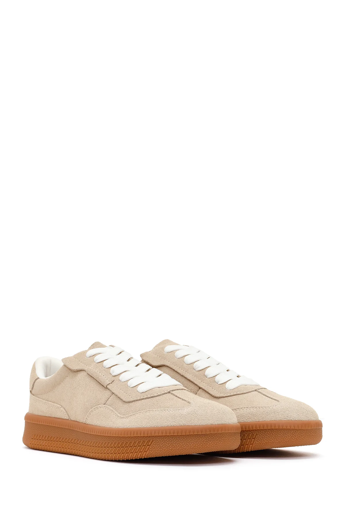 Kadın Bej Bağcıklı Kalın Tabanlı Süet Deri Sneaker - Image 2