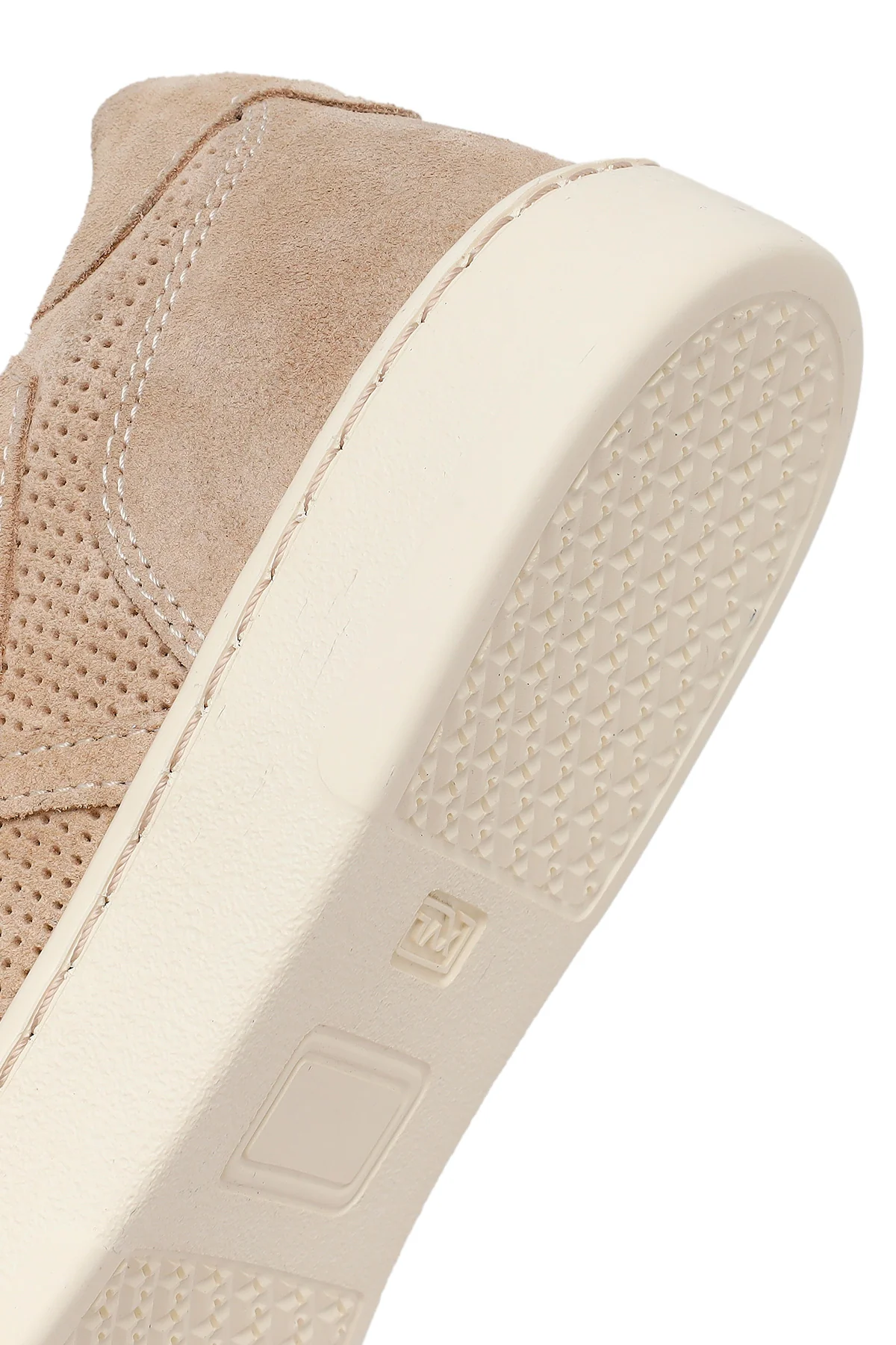Kadın Bej Bağcıklı Kalın Tabanlı Süet Deri Sneaker - Image 8