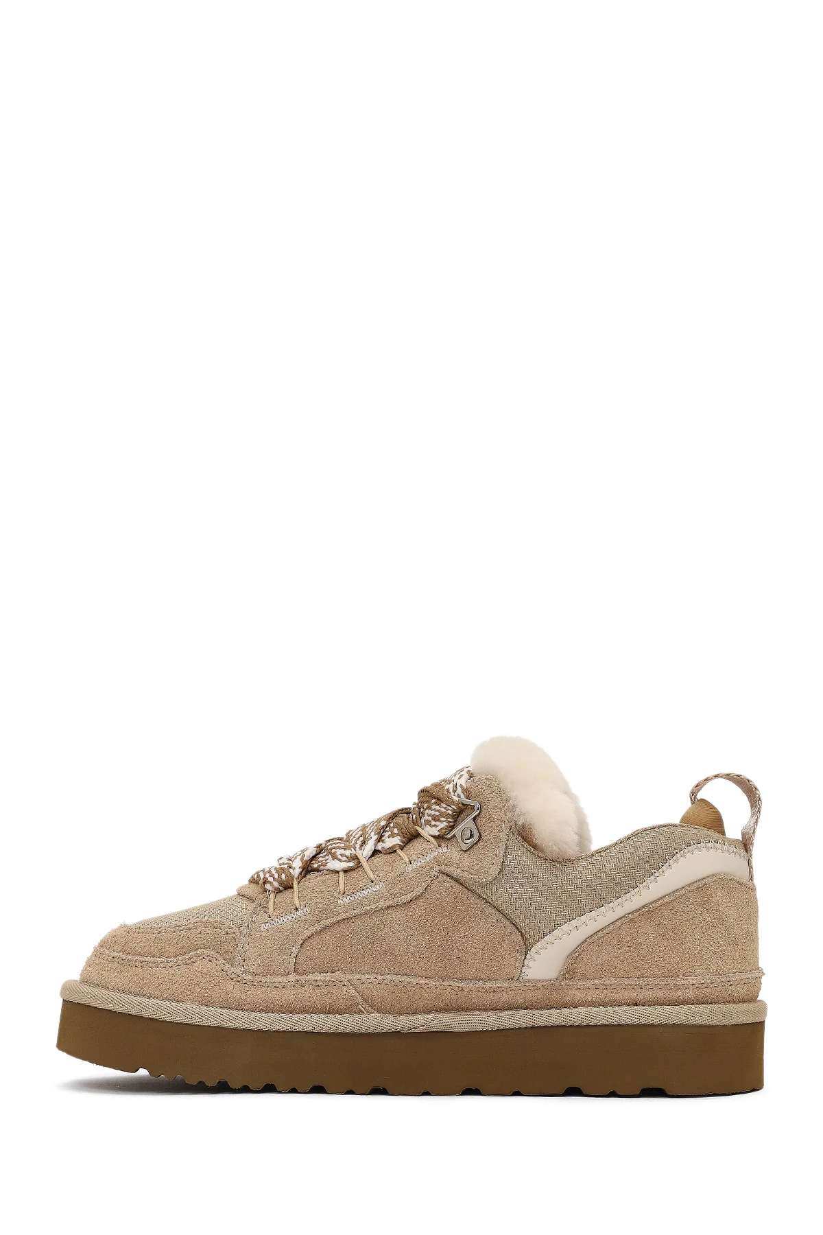 Kadın Bej Bağcıklı Kalın Tabanlı Tüylü Süet Deri Teddy Sneaker - Image 4