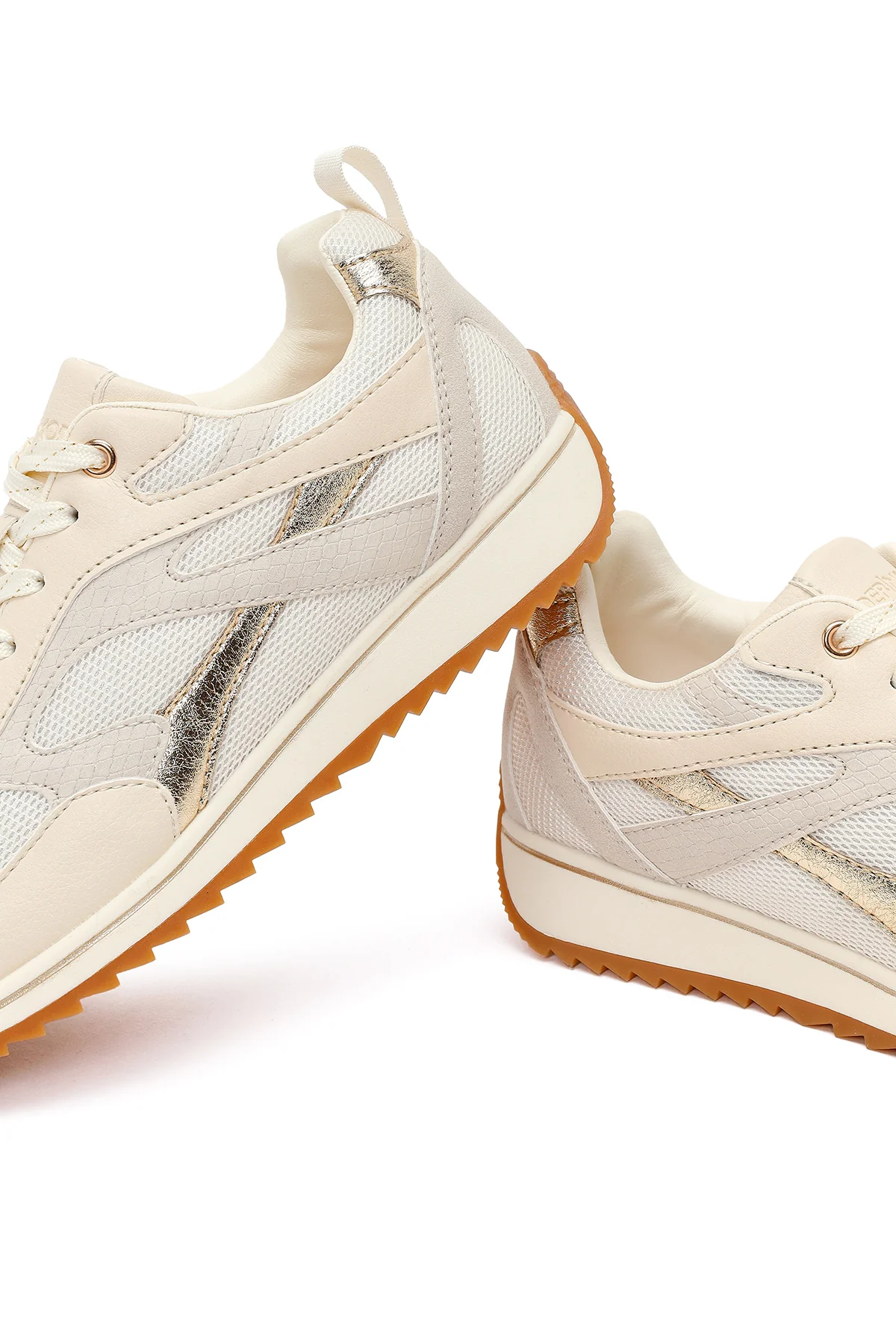 Kadın Bej Bağcıklı Sneaker - Image 10